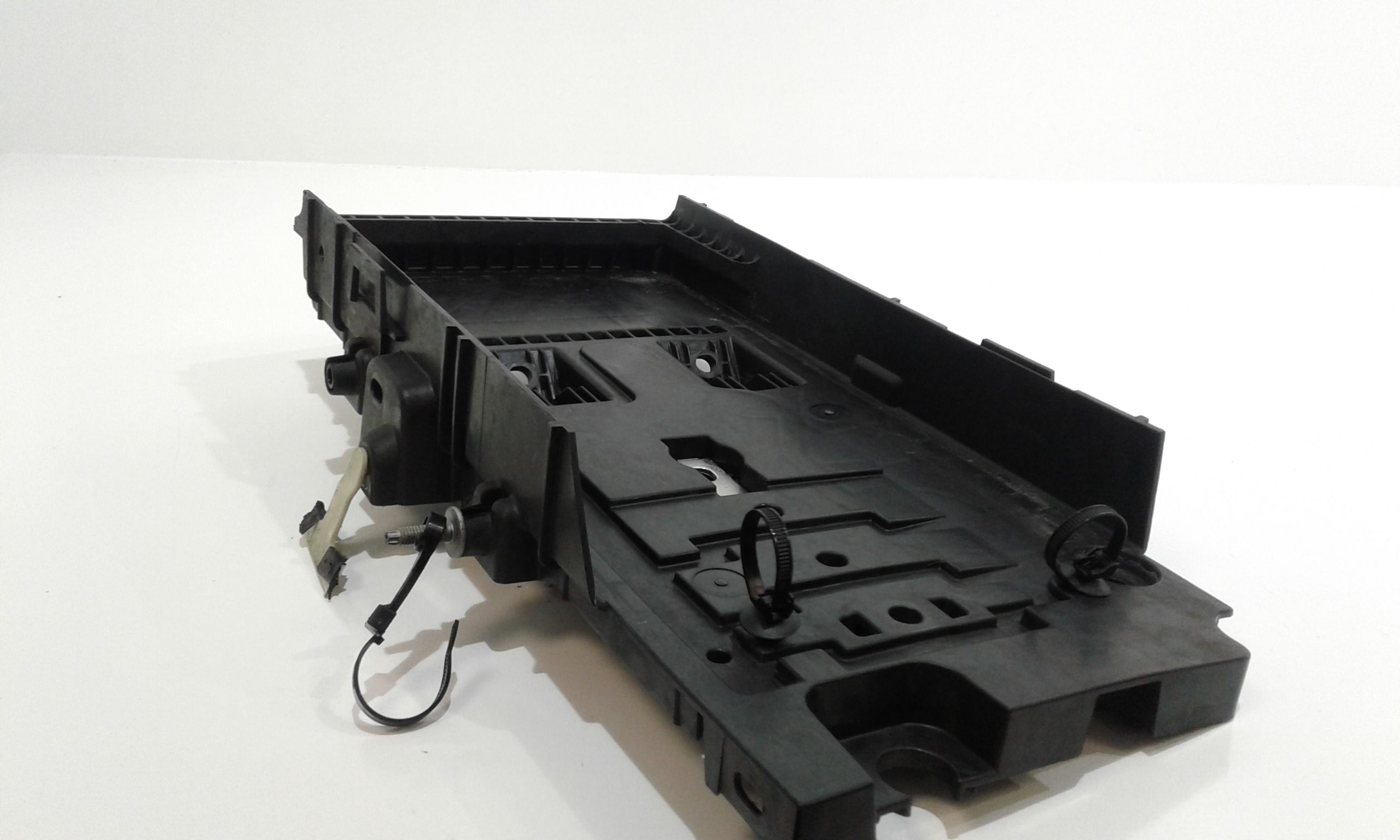 Alloggio Batteria FORD Mondeo S. Wagon 7 Serie