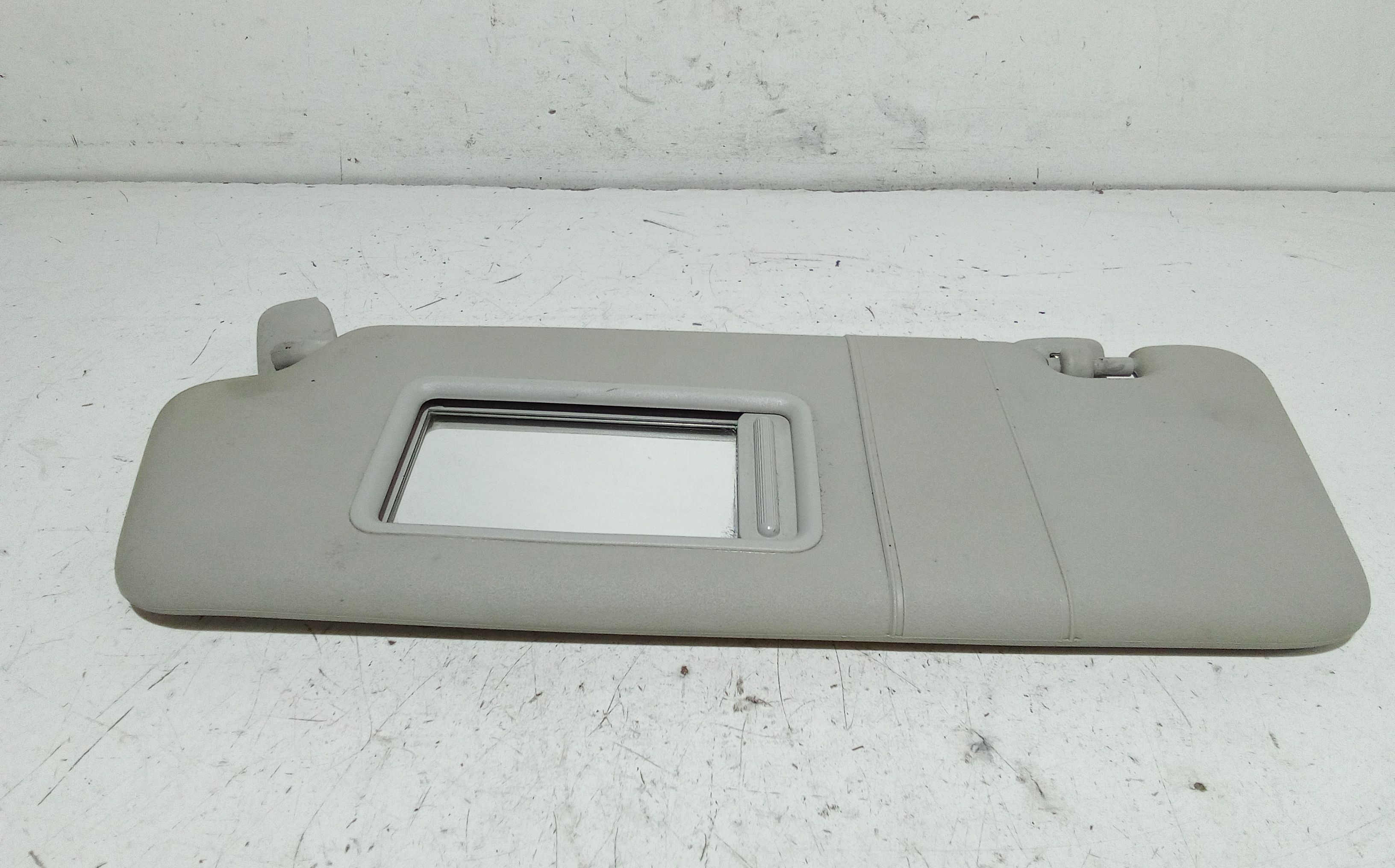 Parasole aletta anteriore Lato Guida AUDI A3 Serie (8P1) (05>08)