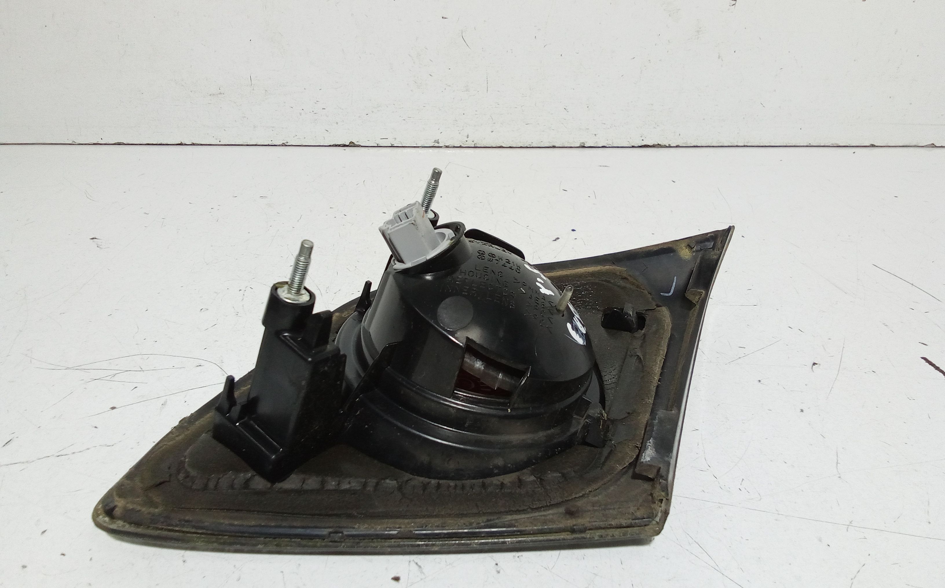 Stop Posteriore Sinistro Integrato nel Portello MAZDA 3 Berlina Serie (03>09)