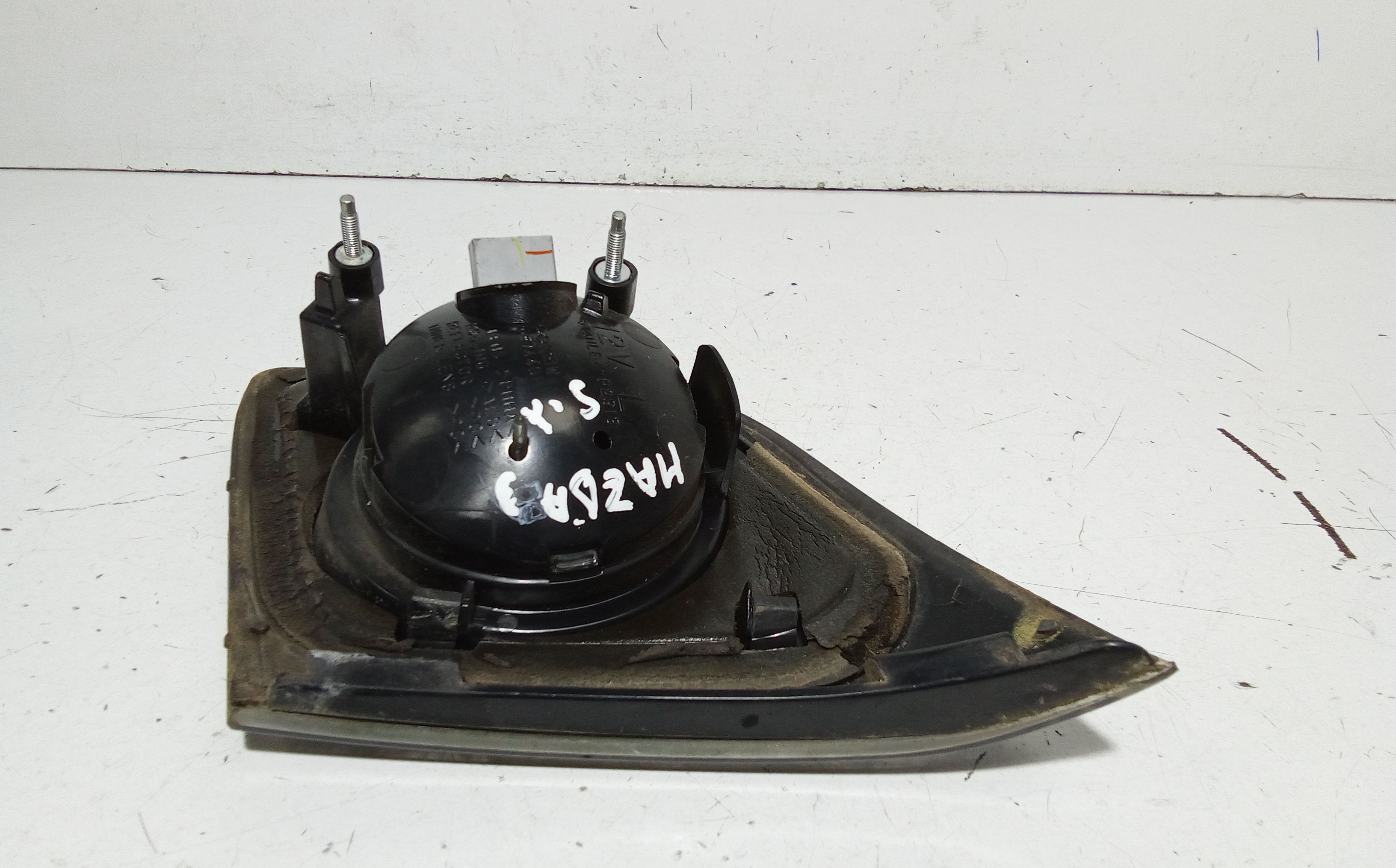 Stop Posteriore Sinistro Integrato nel Portello MAZDA 3 Berlina Serie (03>09)