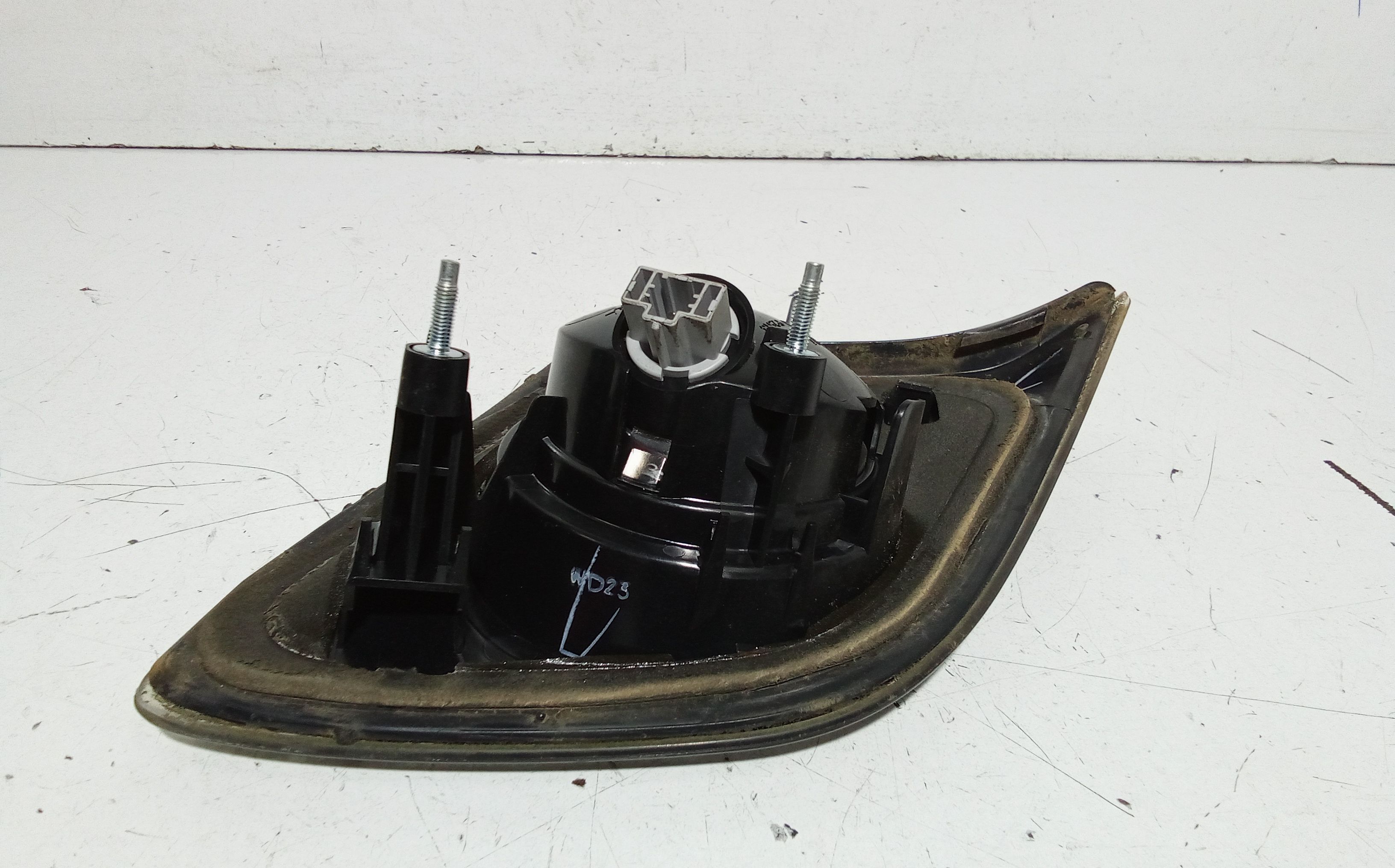 Stop Posteriore Destro Integrato nel Portello MAZDA 3 Berlina Serie (03>09)