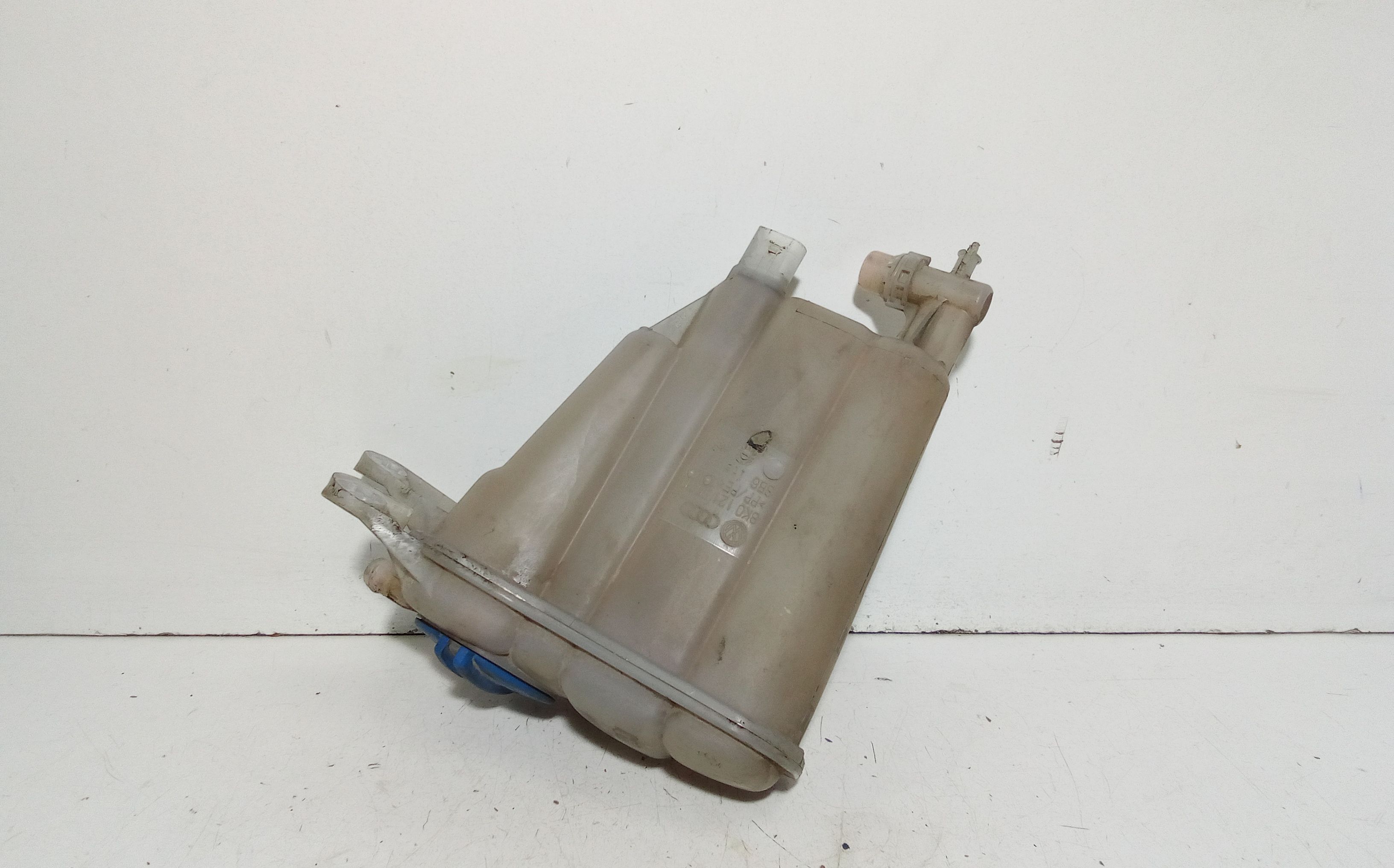 Vaschetta Tergi ant AUDI A4 Avant (8K5) (08>15)