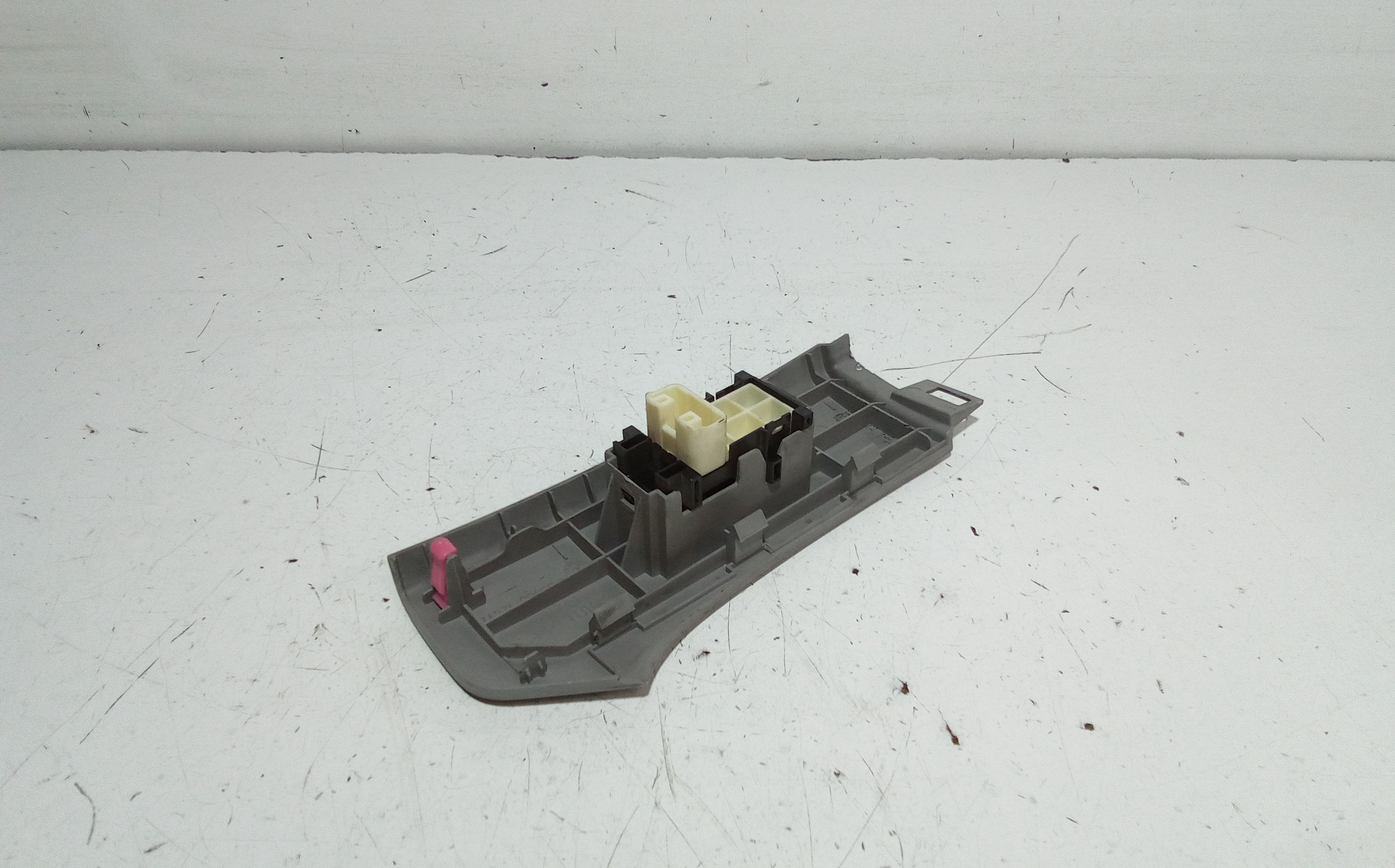 Pulsantiera Anteriore Destra Passeggero TOYOTA Yaris Serie (05>08)