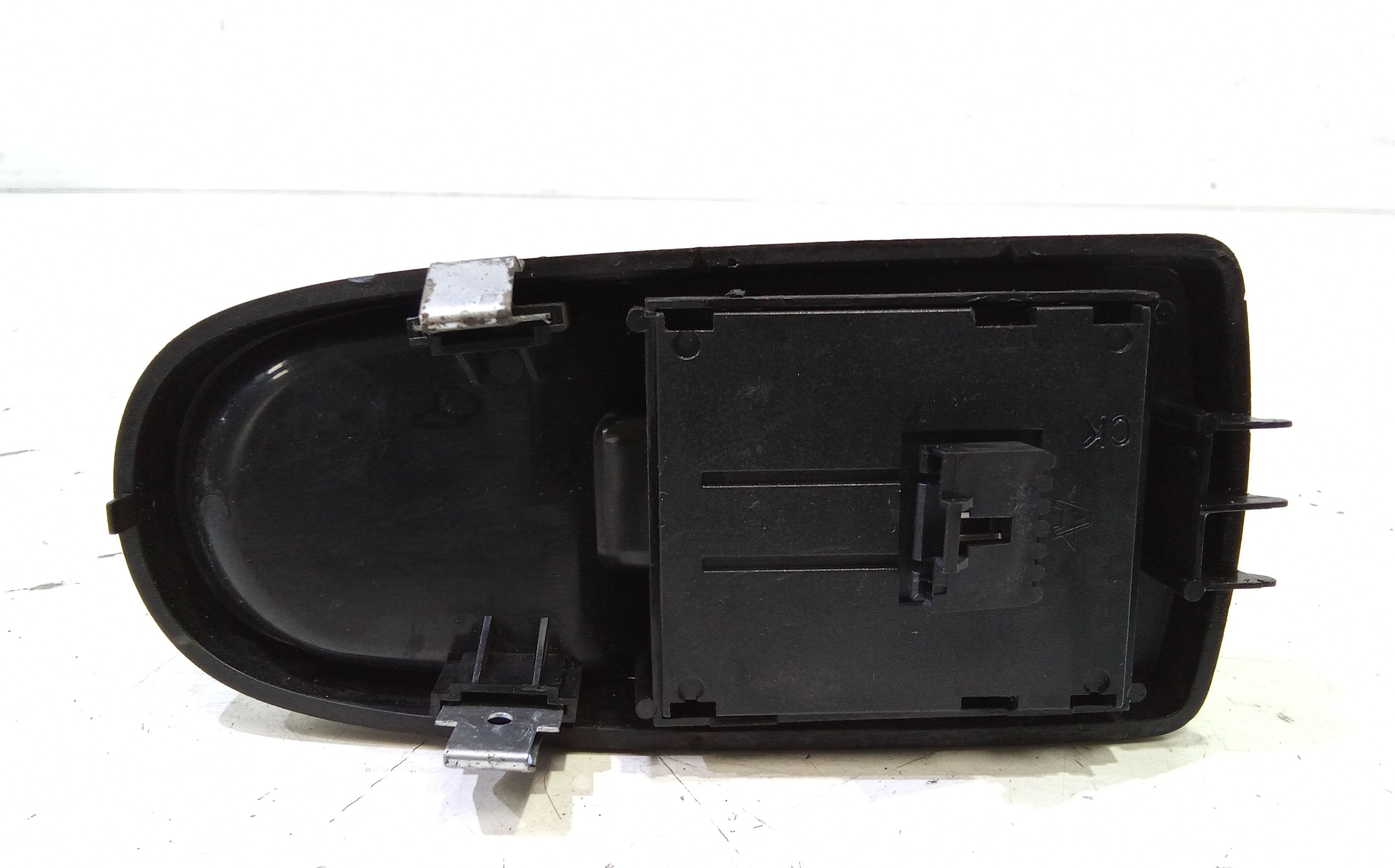 Pulsantiera Anteriore Destra Passeggero IVECO Daily 4 Serie