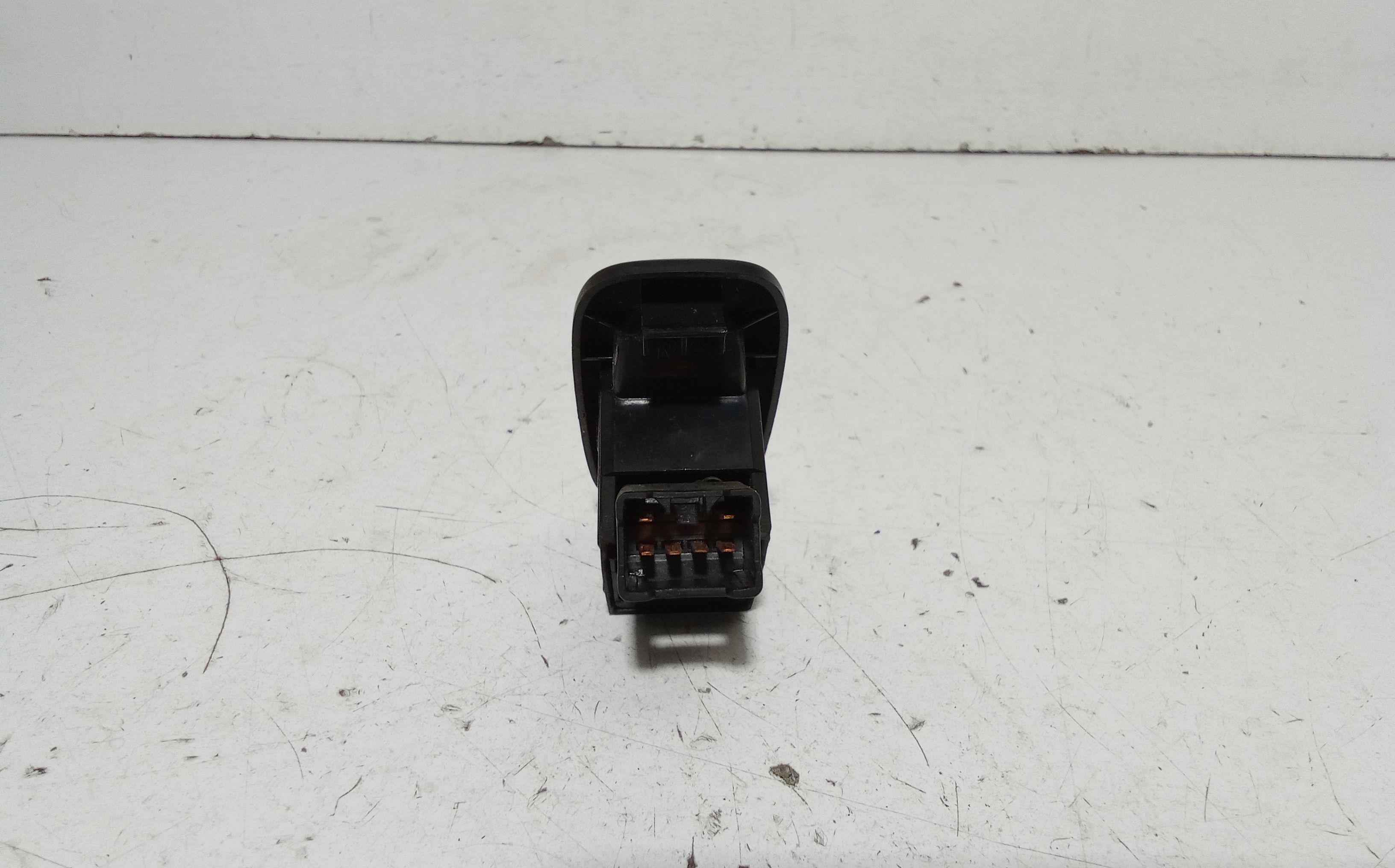 Pulsantiera Anteriore Destra Passeggero MAHINDRA GOA Serie