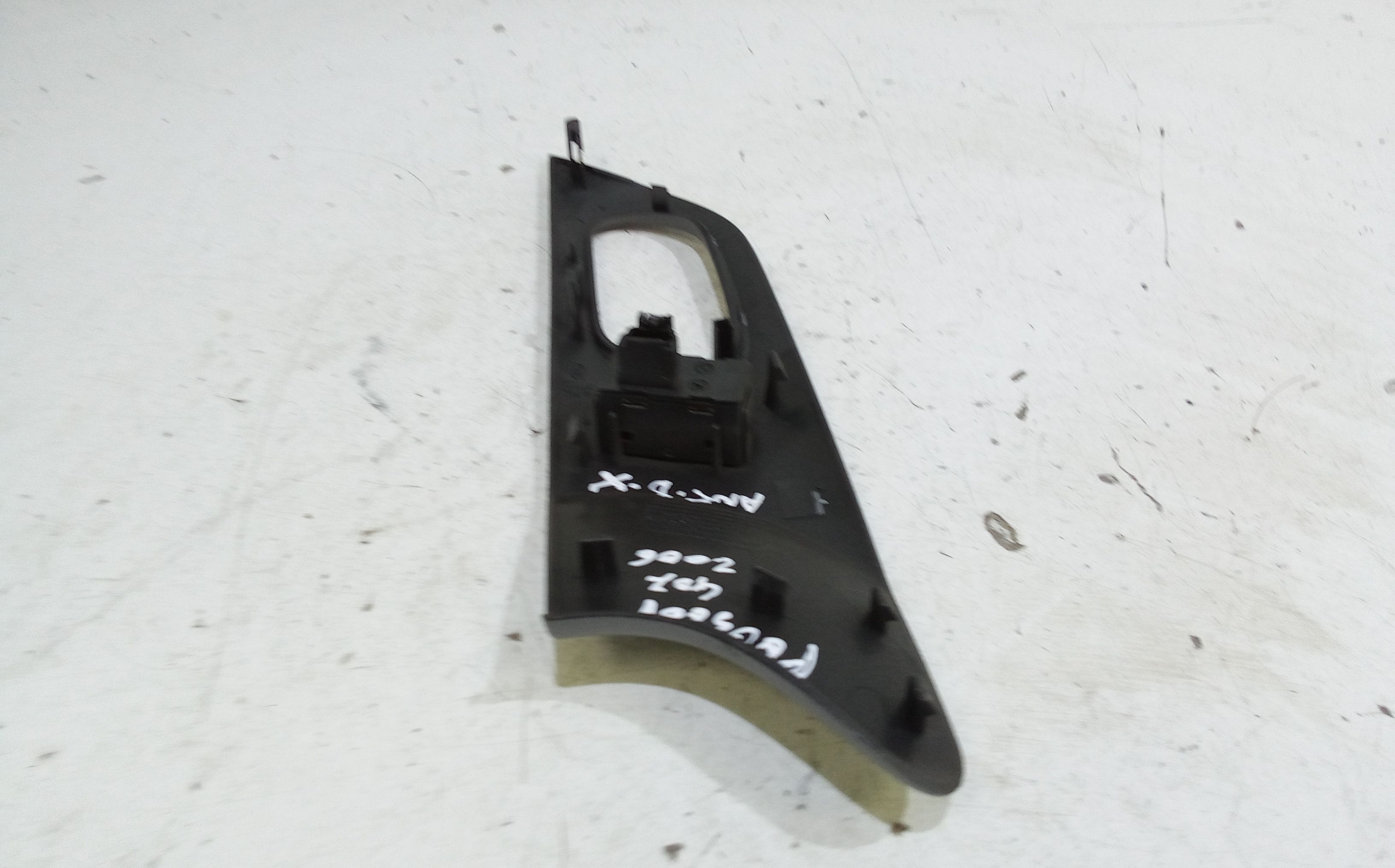 Pulsantiera Anteriore Destra Passeggero PEUGEOT 407 Berlina