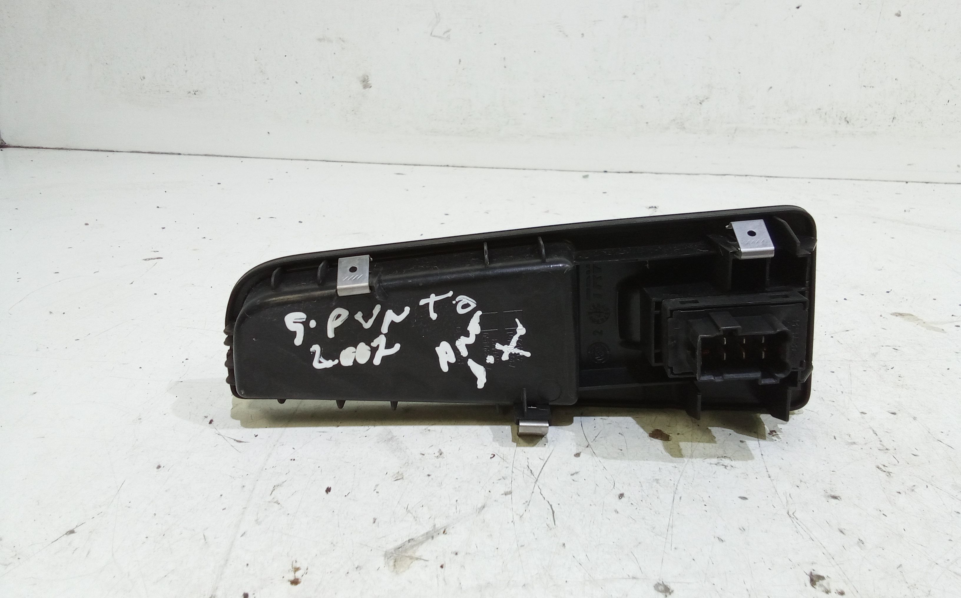 Pulsantiera Anteriore Destra Passeggero FIAT Grande Punto 1 Serie