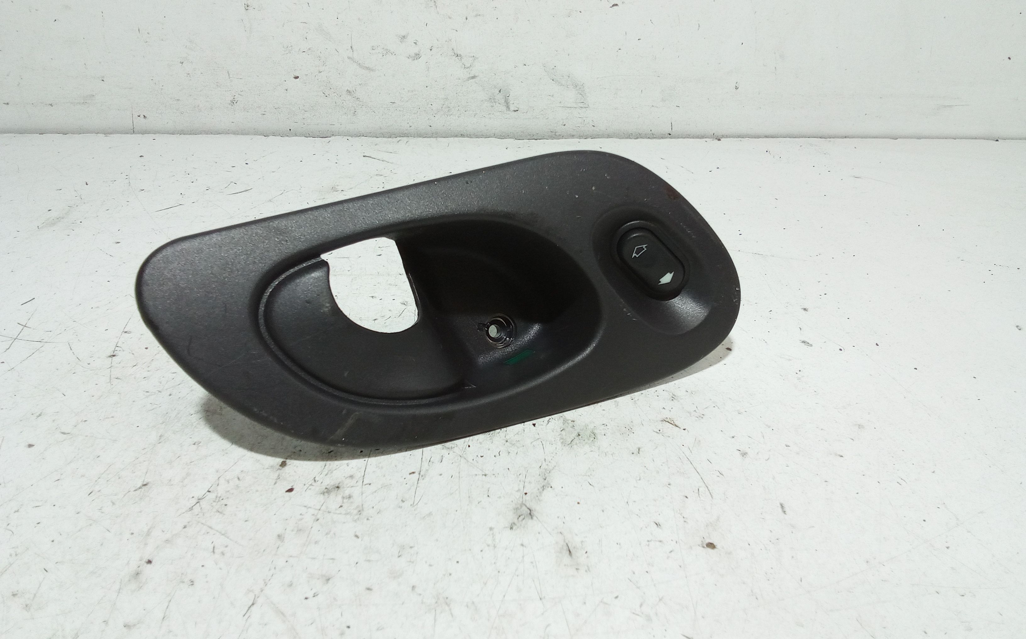 Pulsantiera Anteriore Destra Passeggero FORD Mondeo Berlina 1 Serie