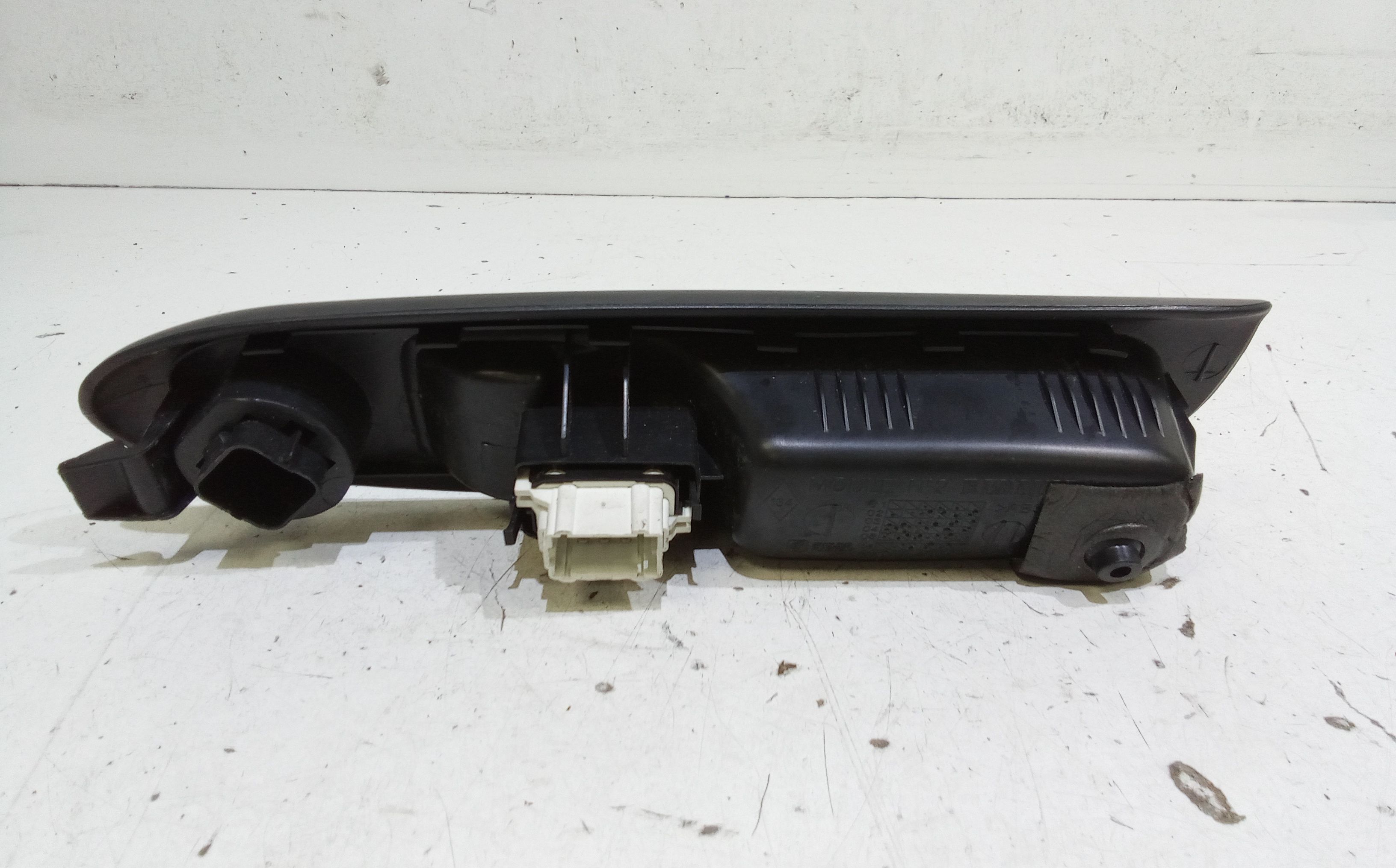 Pulsantiera Anteriore Destra Passeggero RENAULT Clio Serie (04>08)