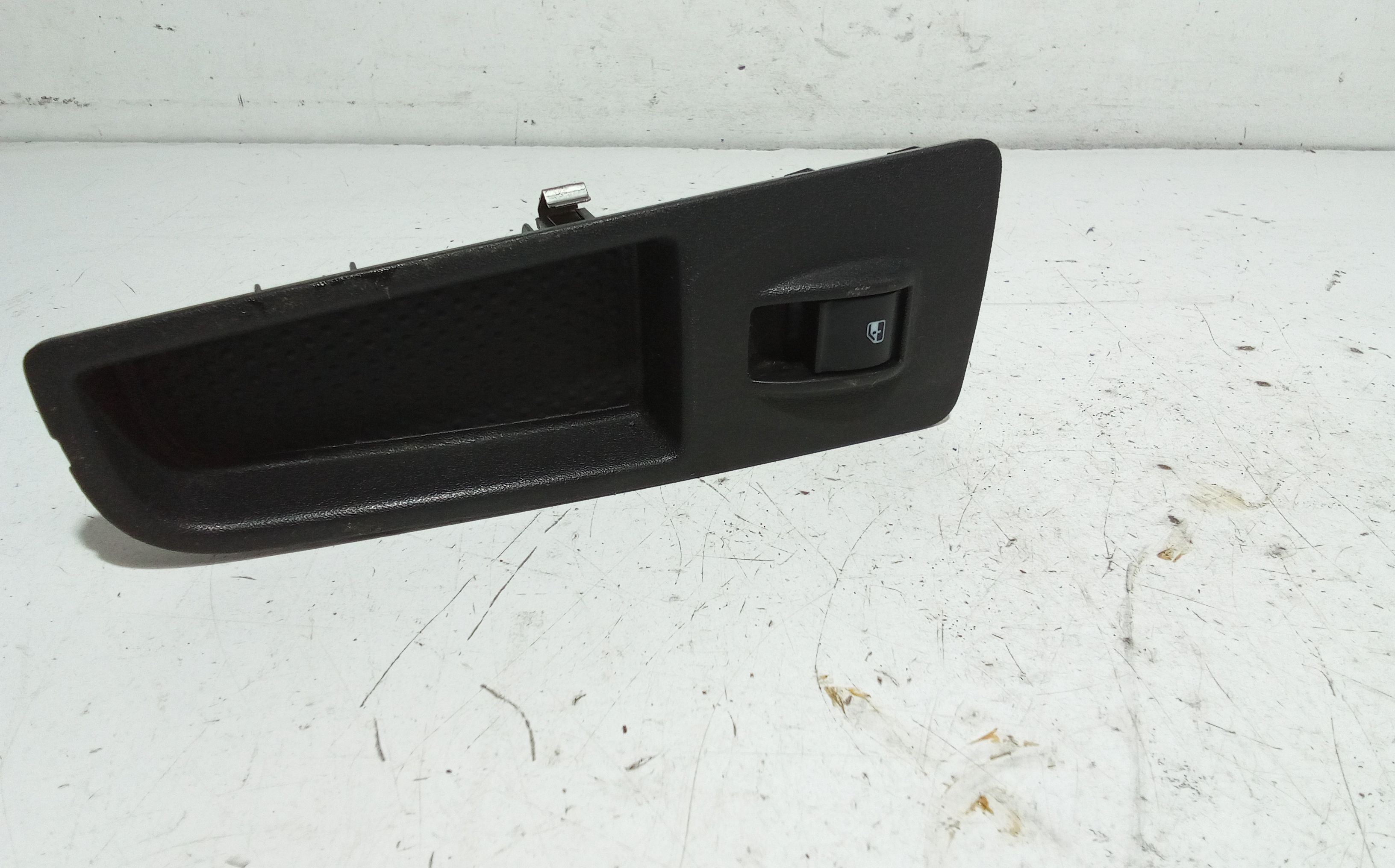 Pulsantiera Anteriore Destra Passeggero FIAT Grande Punto 1 Serie