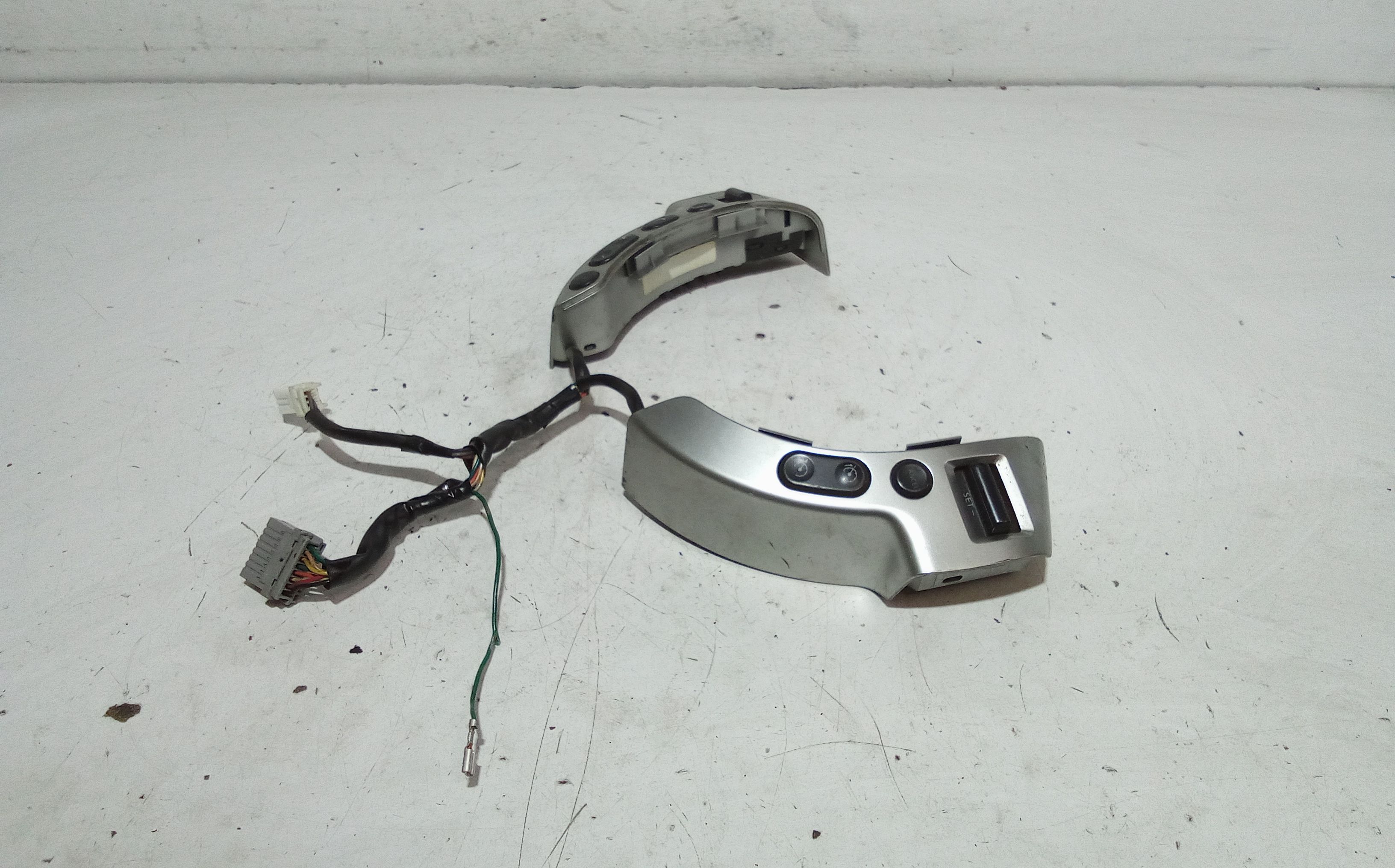 Comandi al volante multifunzione NISSAN Qashqai +2