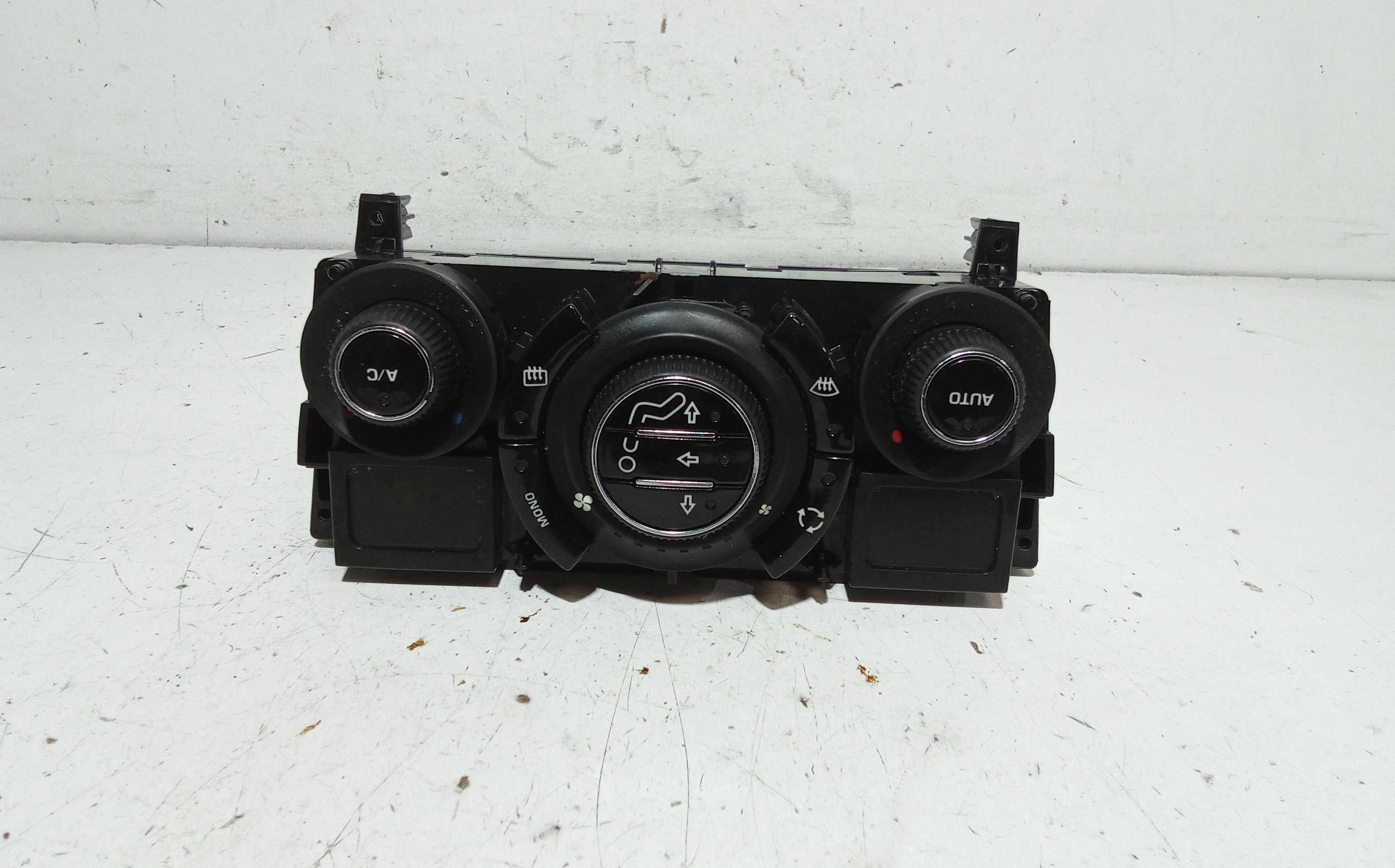 Comandi Clima CITROEN C3 Picasso (08>)