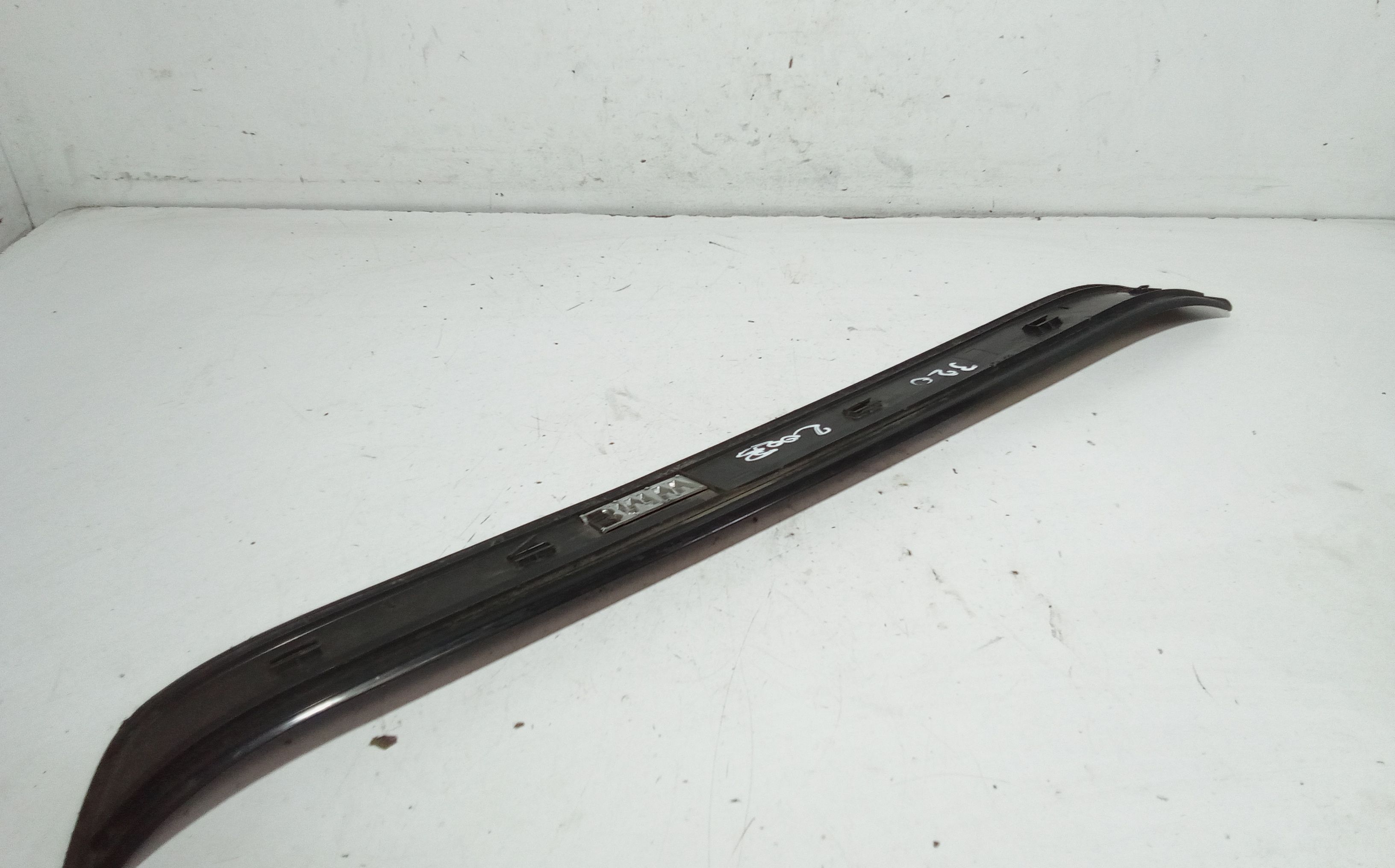 Batticalcagno anteriore sinistro BMW Serie 3 E90 Berlina