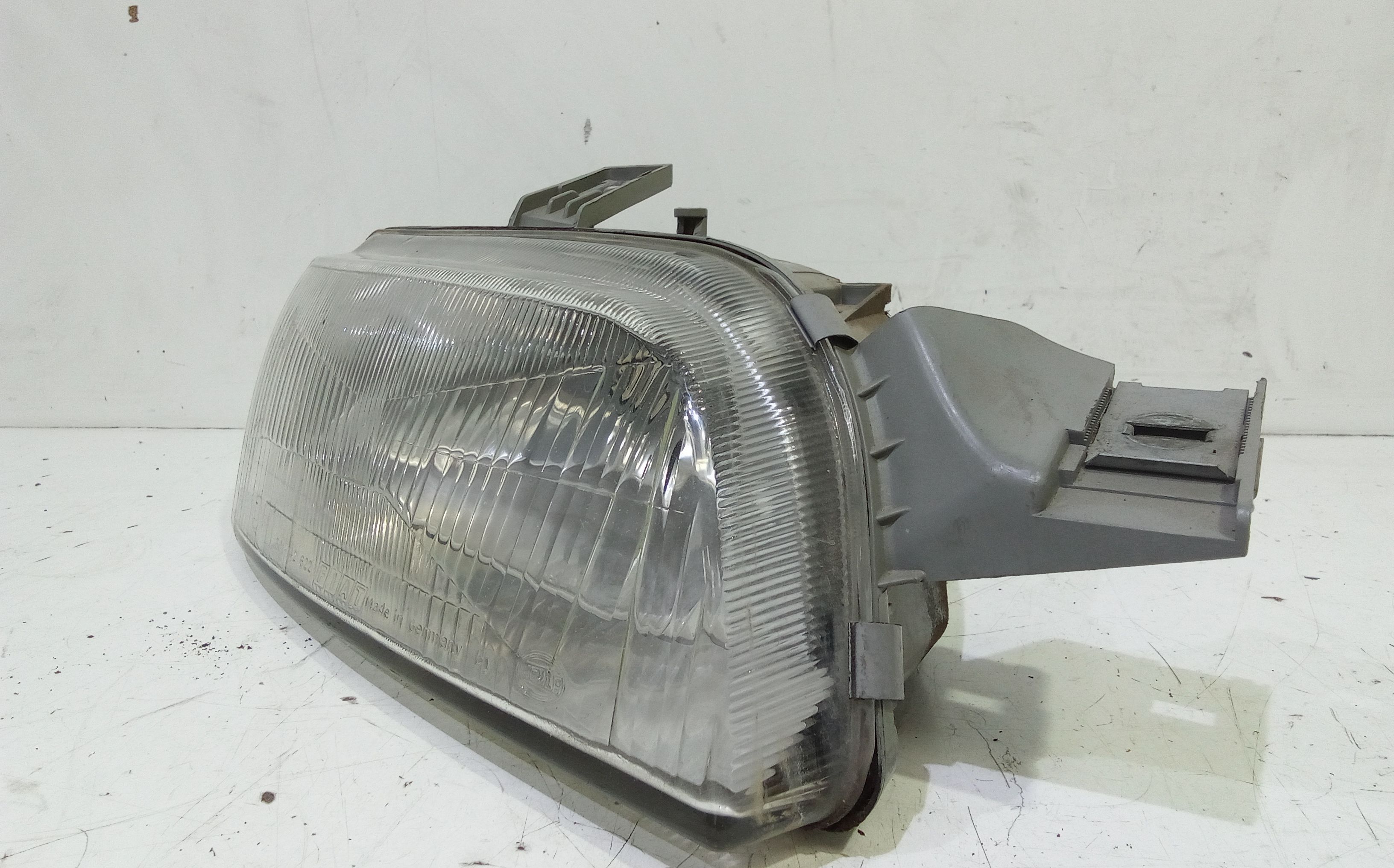 Faro anteriore Destro Passeggero FIAT Punto Berlina 3P
