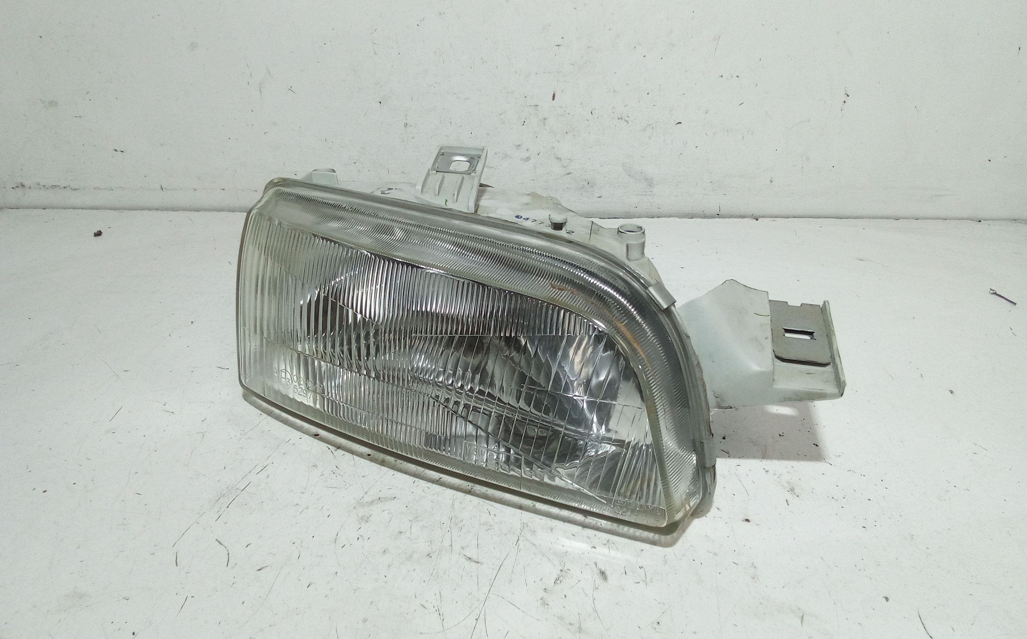 Faro anteriore Destro Passeggero FIAT Punto Berlina 3P