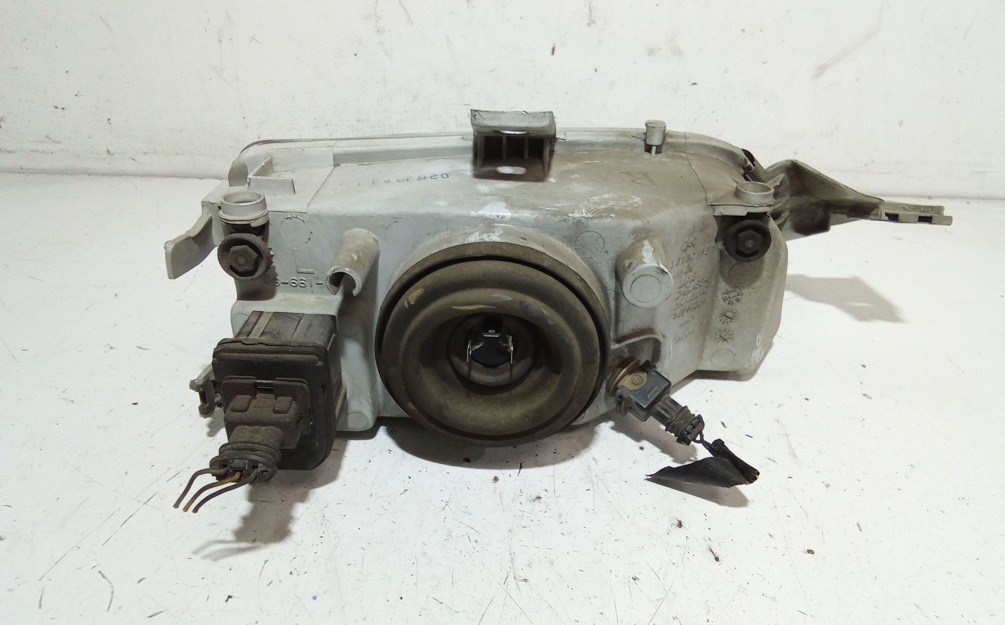 Faro anteriore Sinistro Guida FIAT Punto Berlina 3P