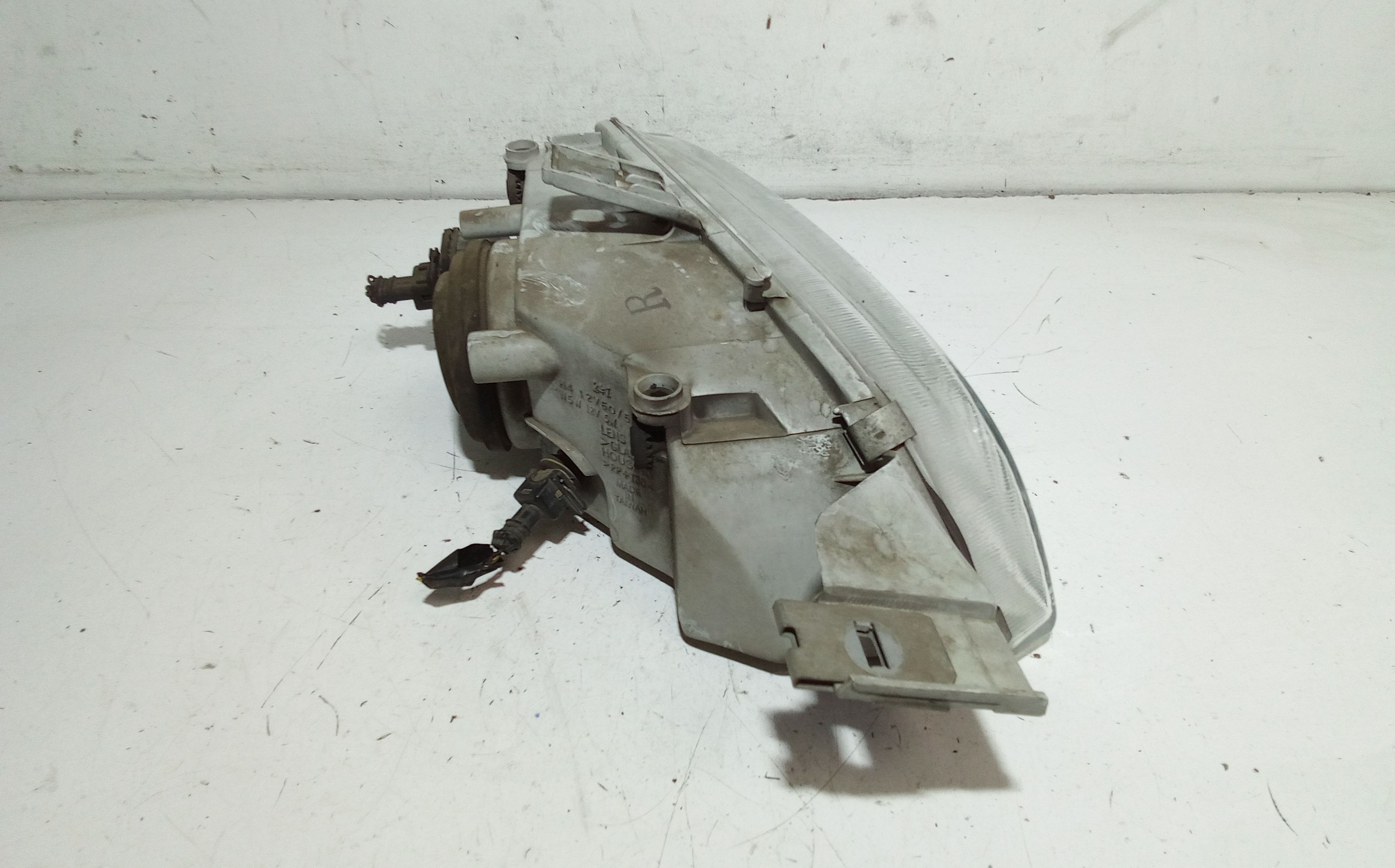 Faro anteriore Sinistro Guida FIAT Punto Berlina 3P