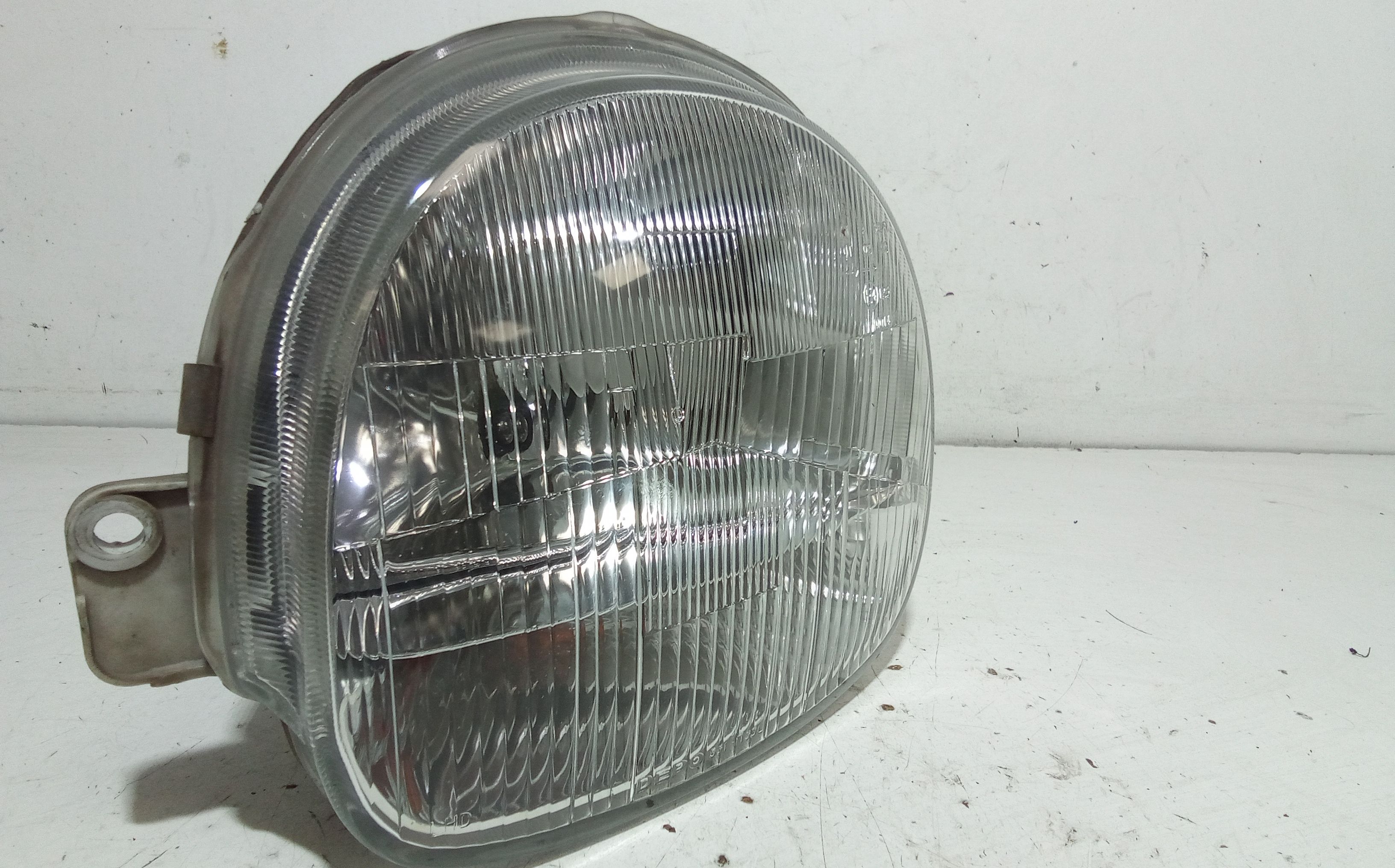 Faro anteriore Sinistro Guida RENAULT Twingo I serie (98>00)