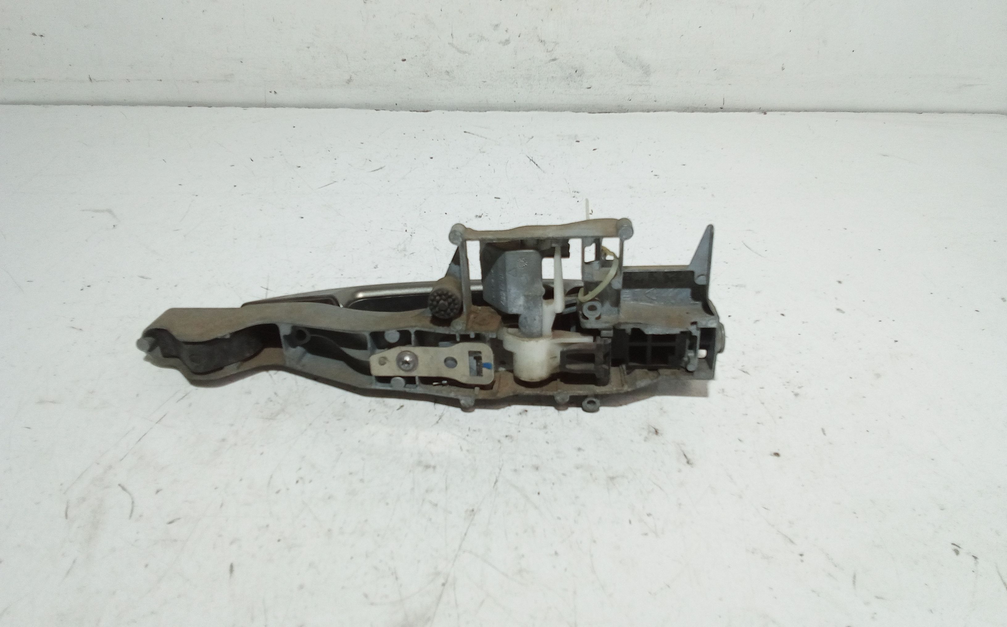 Maniglia esterna Posteriore Destra CITROEN C4 Grand Picasso (06>13)