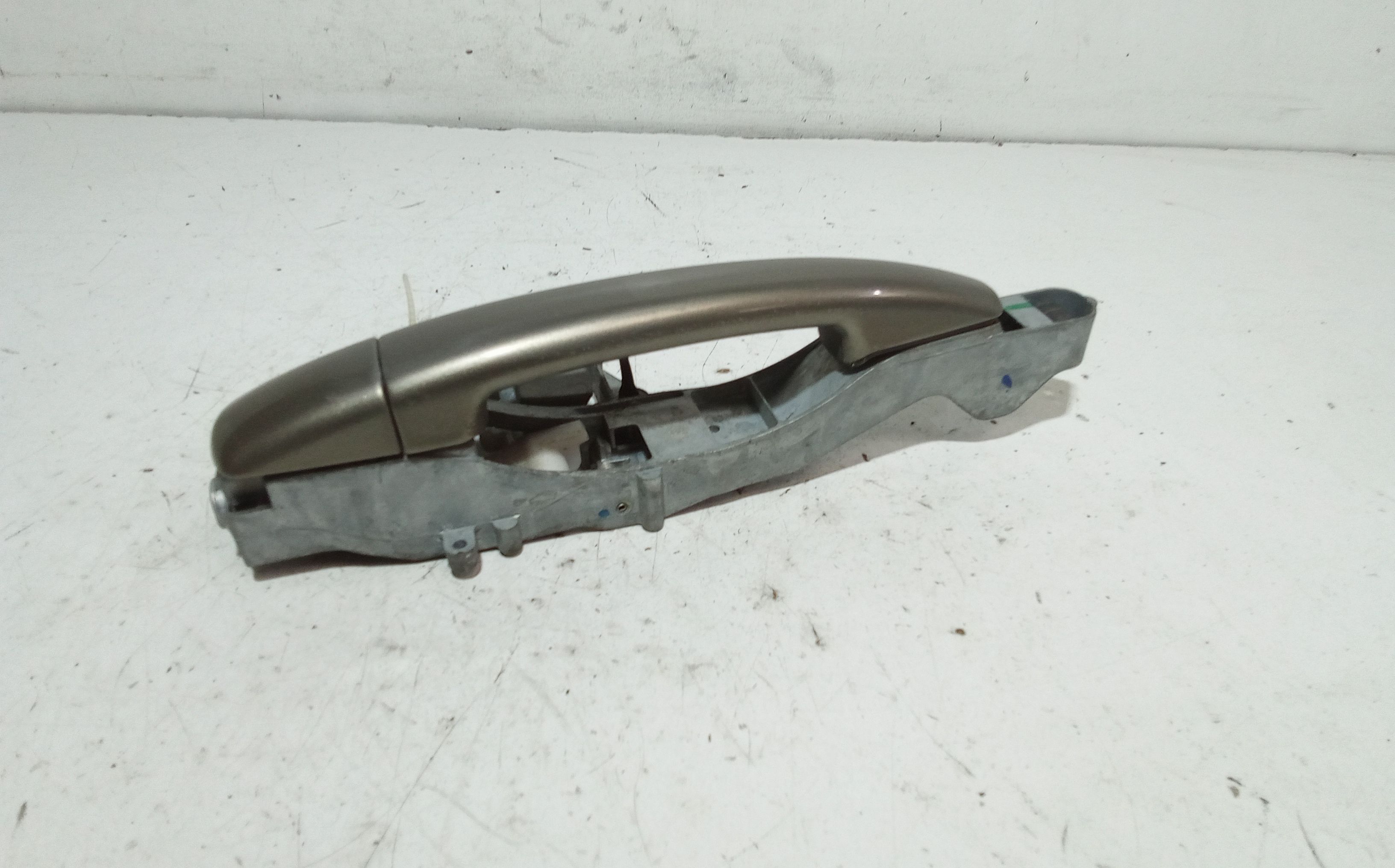 Maniglia esterna Posteriore Destra CITROEN C4 Grand Picasso (06>13)