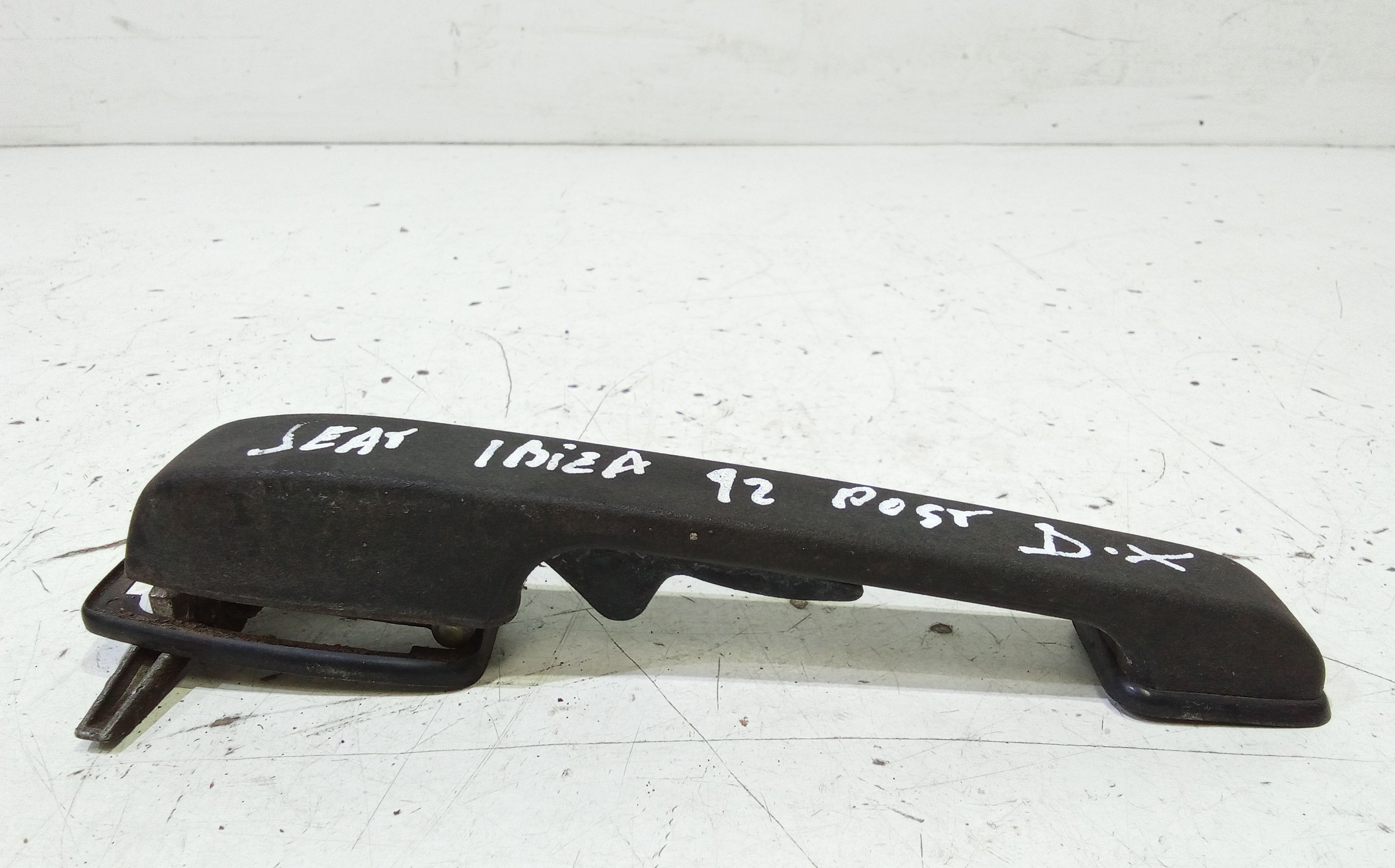 Maniglia esterna Posteriore Destra SEAT Ibiza Serie (84>93)