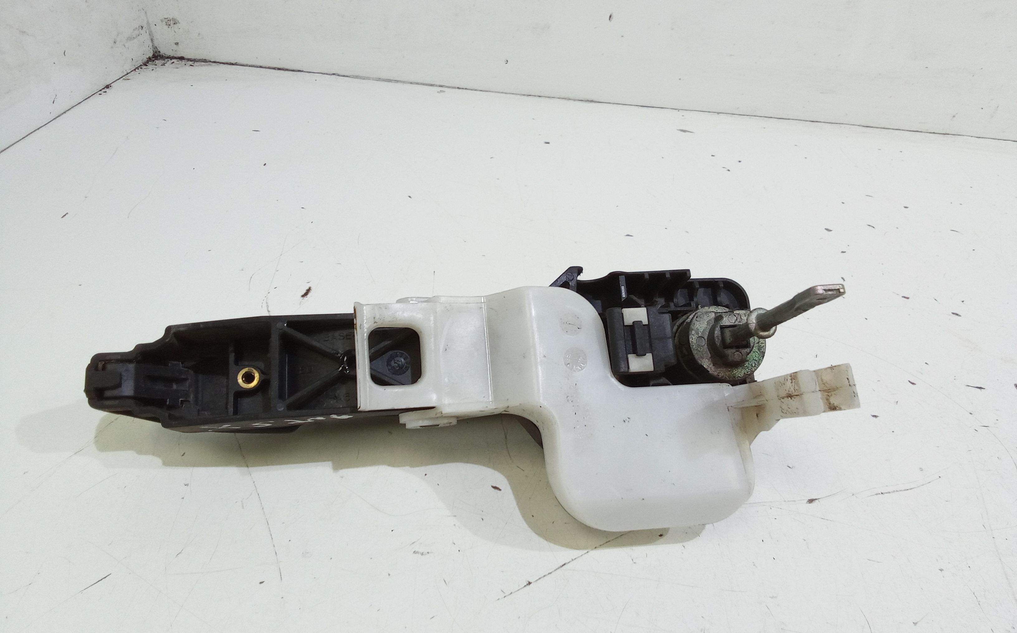 Maniglia esterna Anteriore Sinistra KIA Cee d 1 Serie