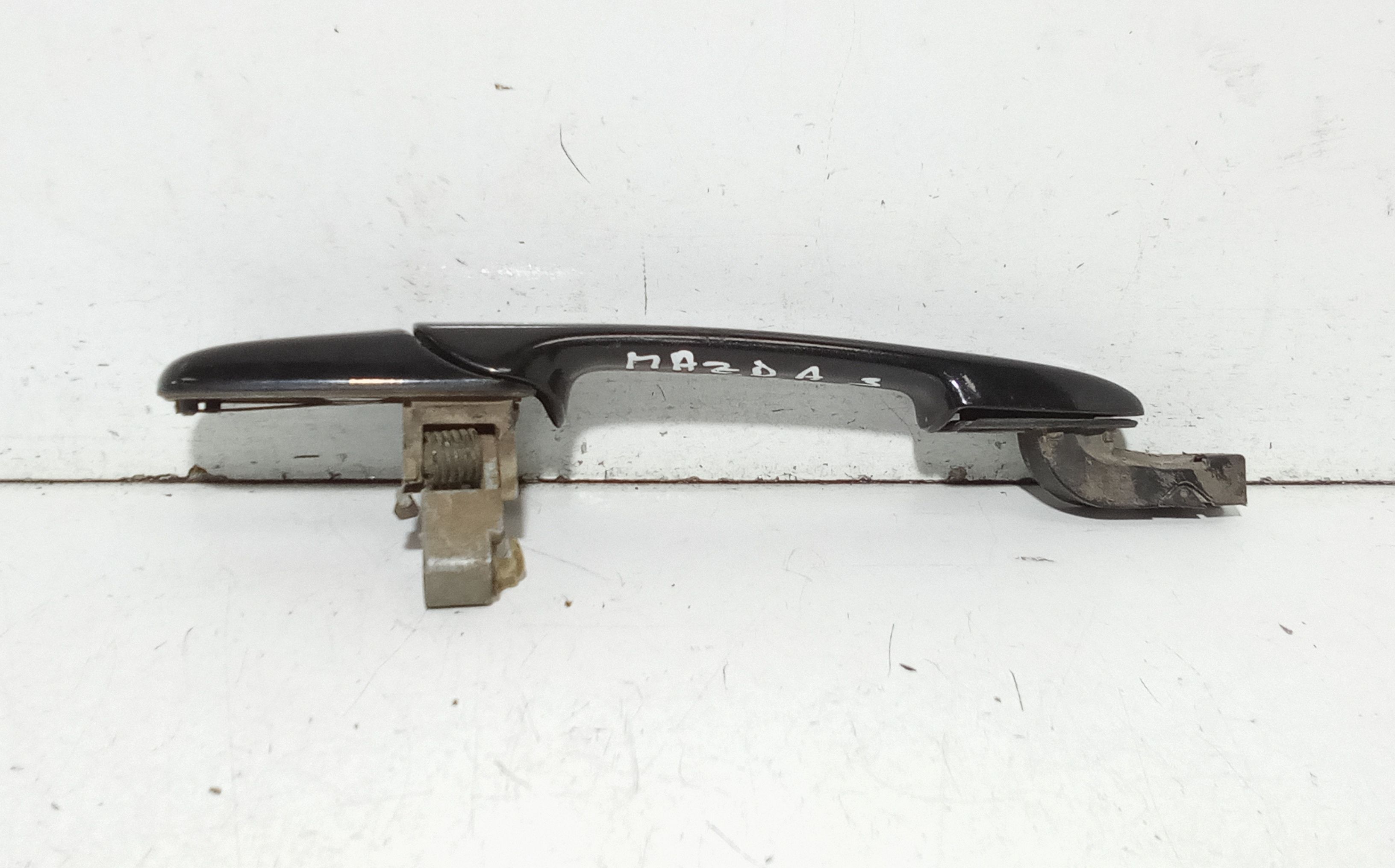 Maniglia esterna Anteriore Sinistra MAZDA 3 Berlina Serie (03>09)