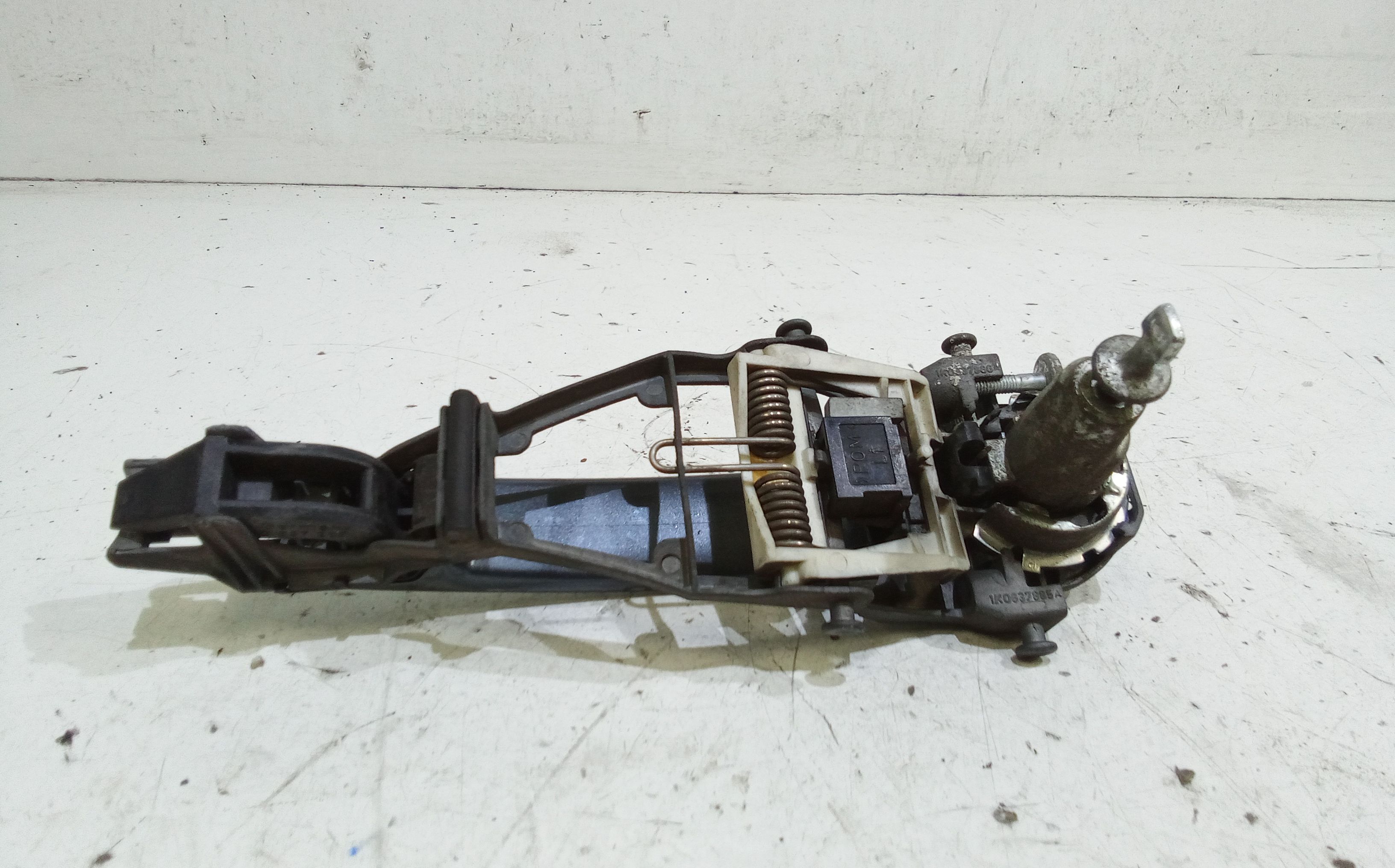 Maniglia esterna Anteriore Sinistra SKODA Roomster 1 Serie