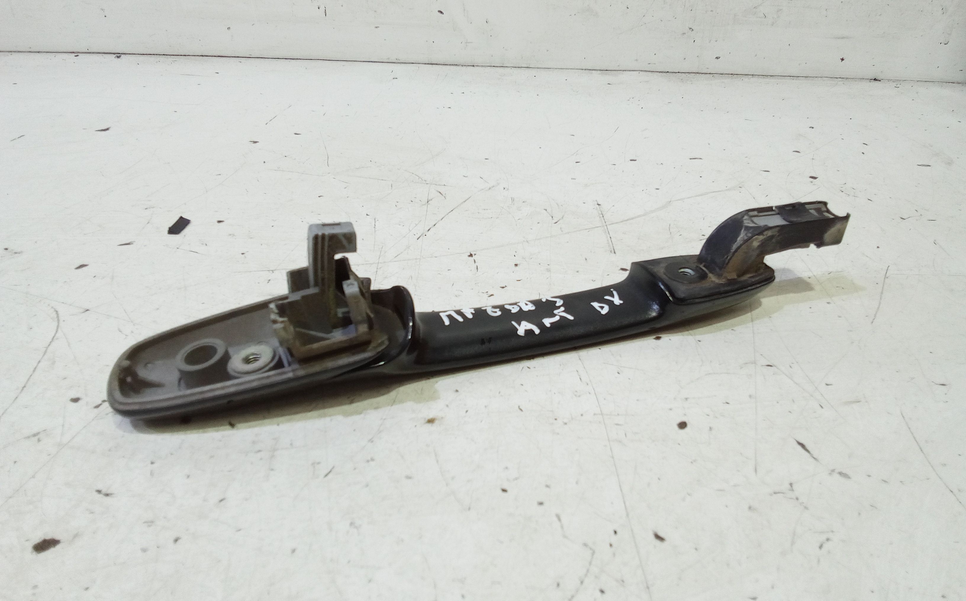 Maniglia esterna Anteriore Destra MAZDA 3 Berlina Serie (03>09)