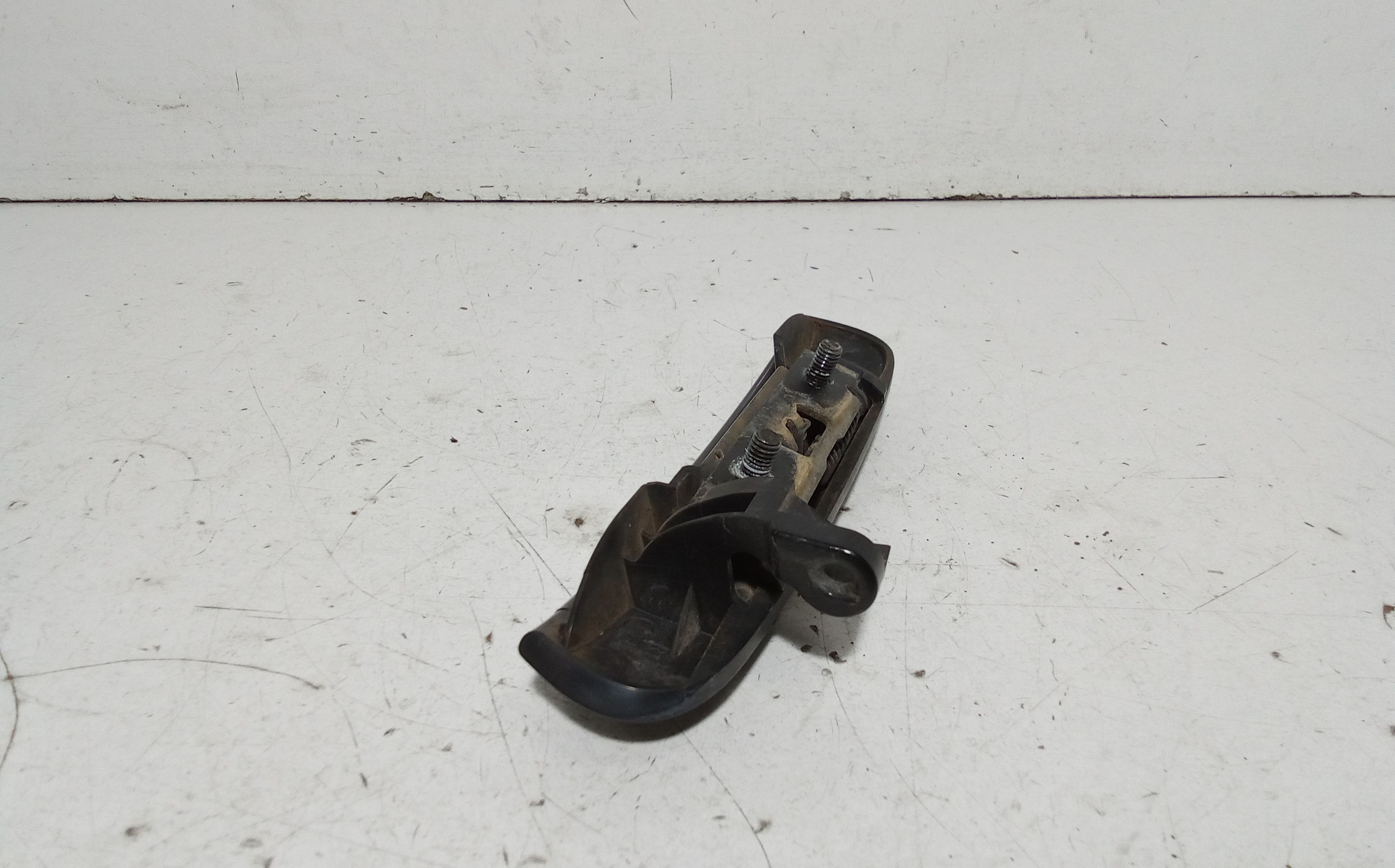 Maniglia esterna Anteriore Destra MITSUBISHI Colt Serie 5P (Z) (06>12)