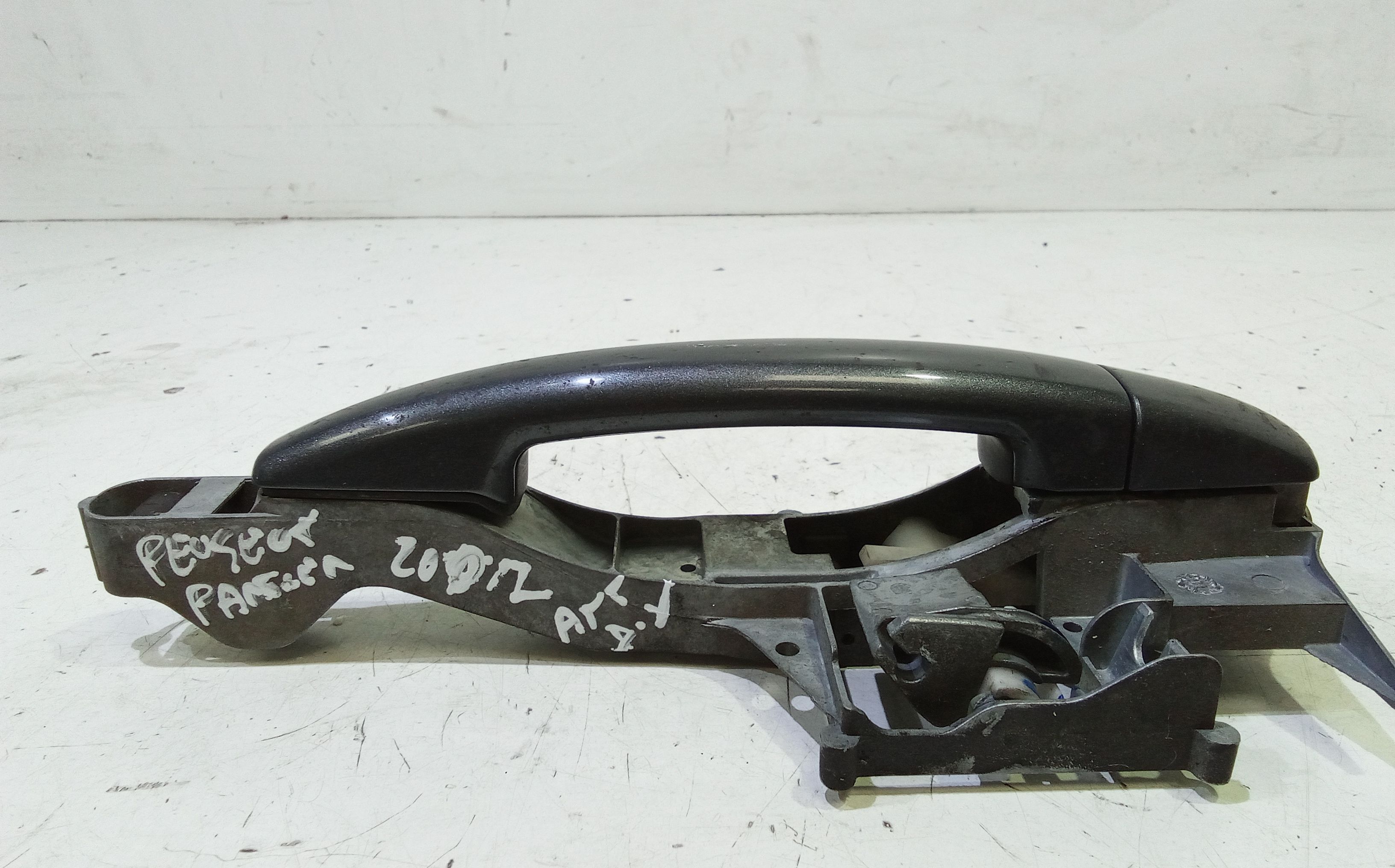 Maniglia esterna Anteriore Destra PEUGEOT Partner Serie (16>)