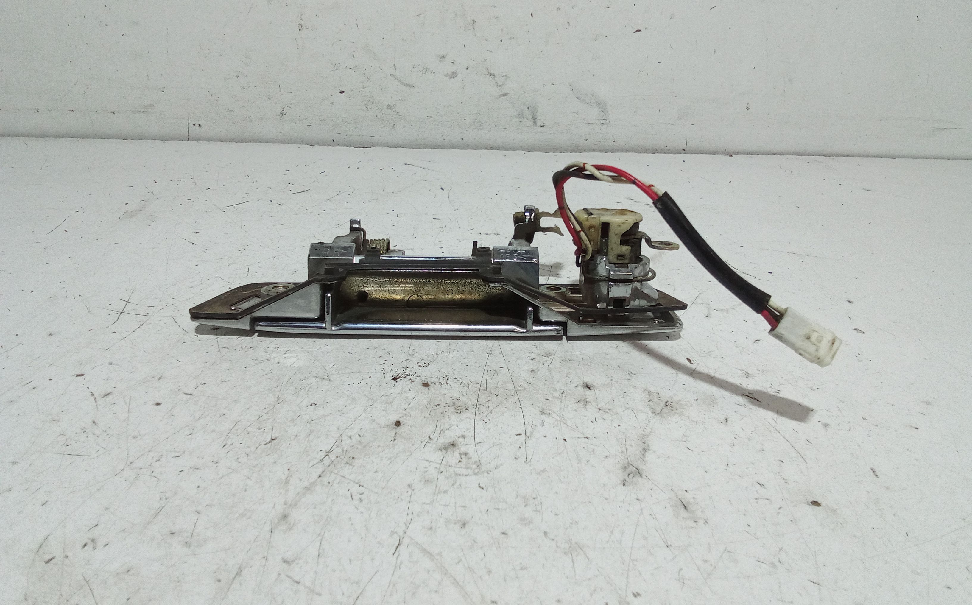 Maniglia esterna Anteriore Destra MITSUBISHI Pajero Pinin