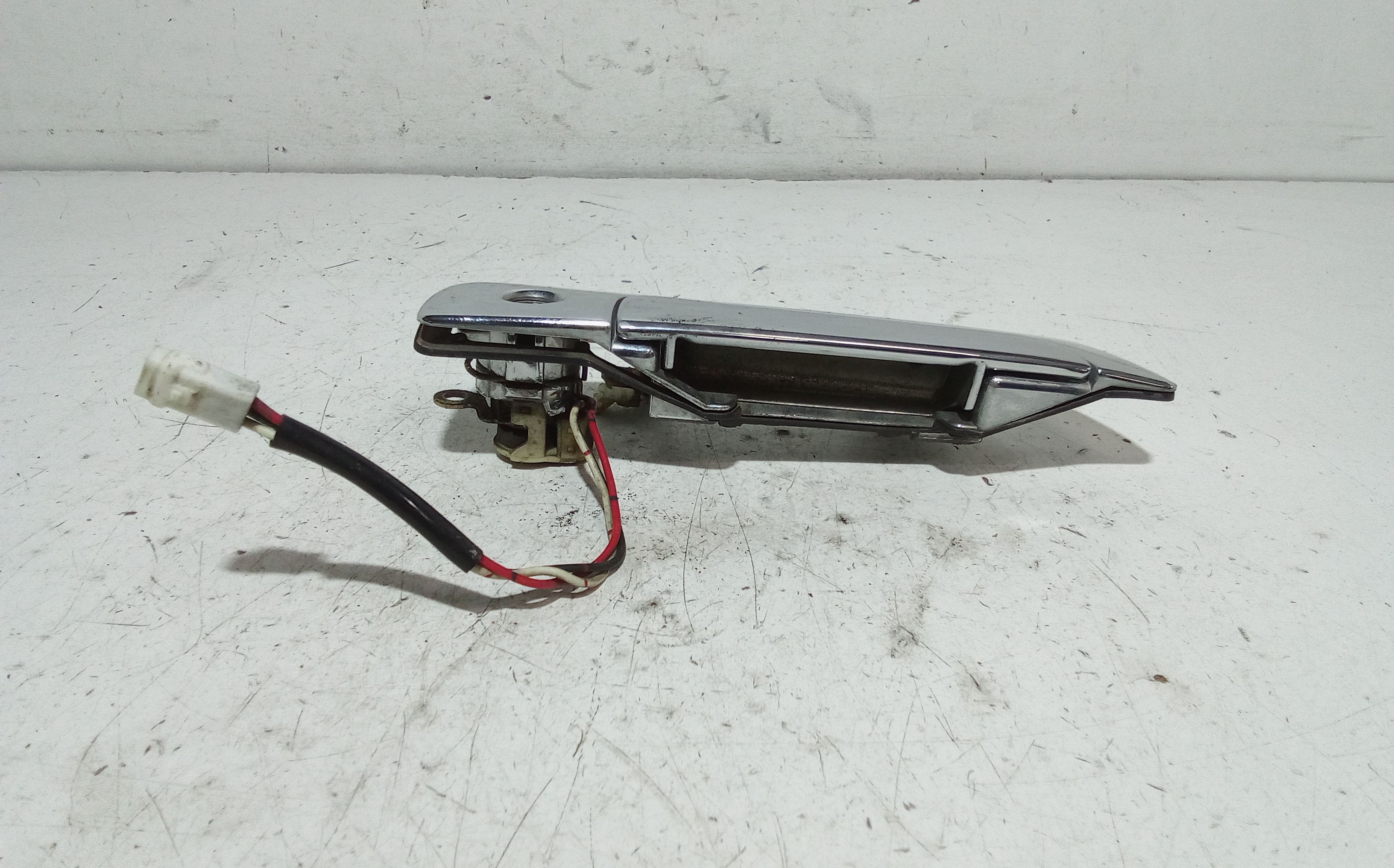 Maniglia esterna Anteriore Destra MITSUBISHI Pajero Pinin