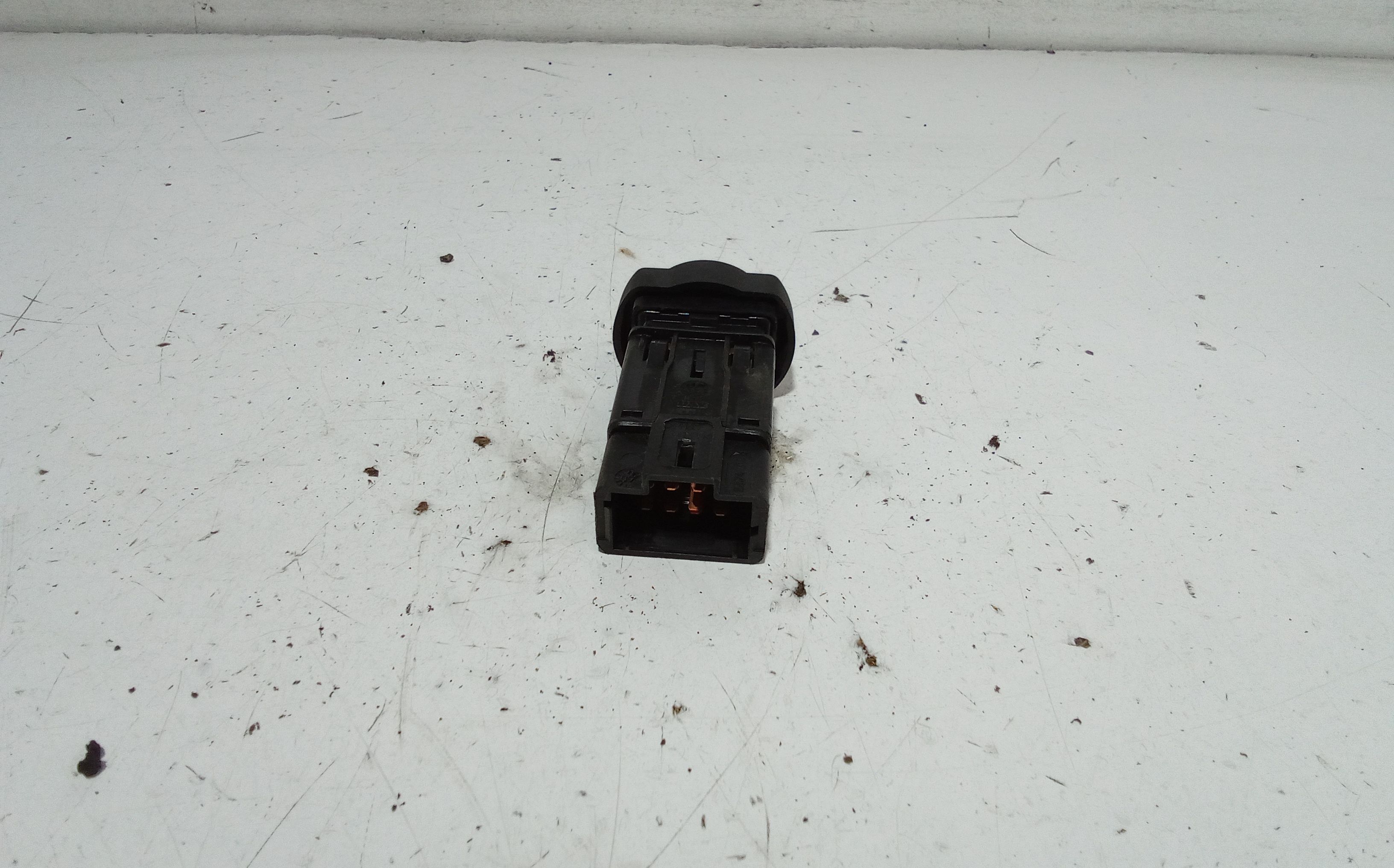 Pulsante luci di emergenza DACIA Sandero 1 Serie