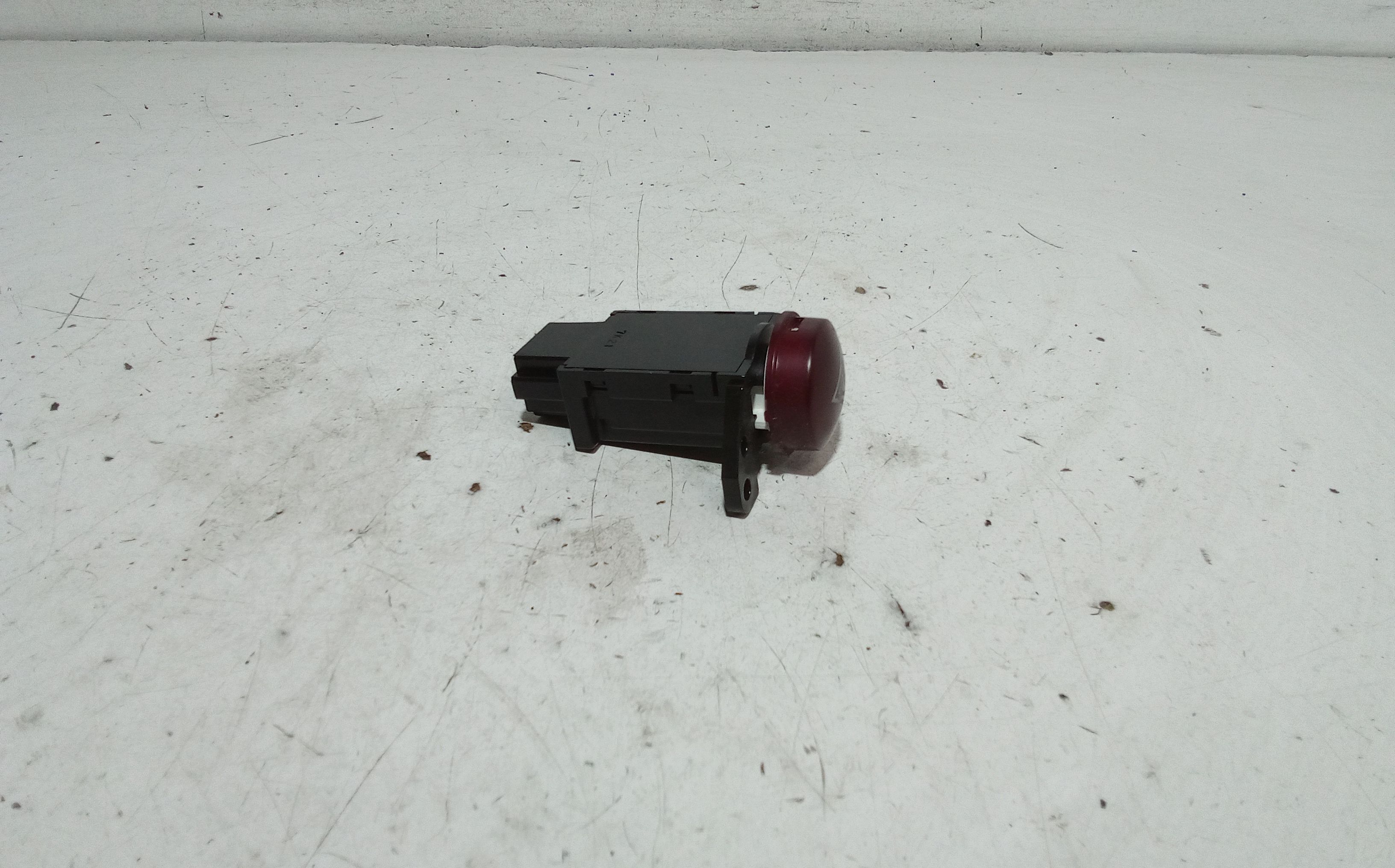 Pulsante luci di emergenza MITSUBISHI Colt Serie 5P (Z) (06>12)