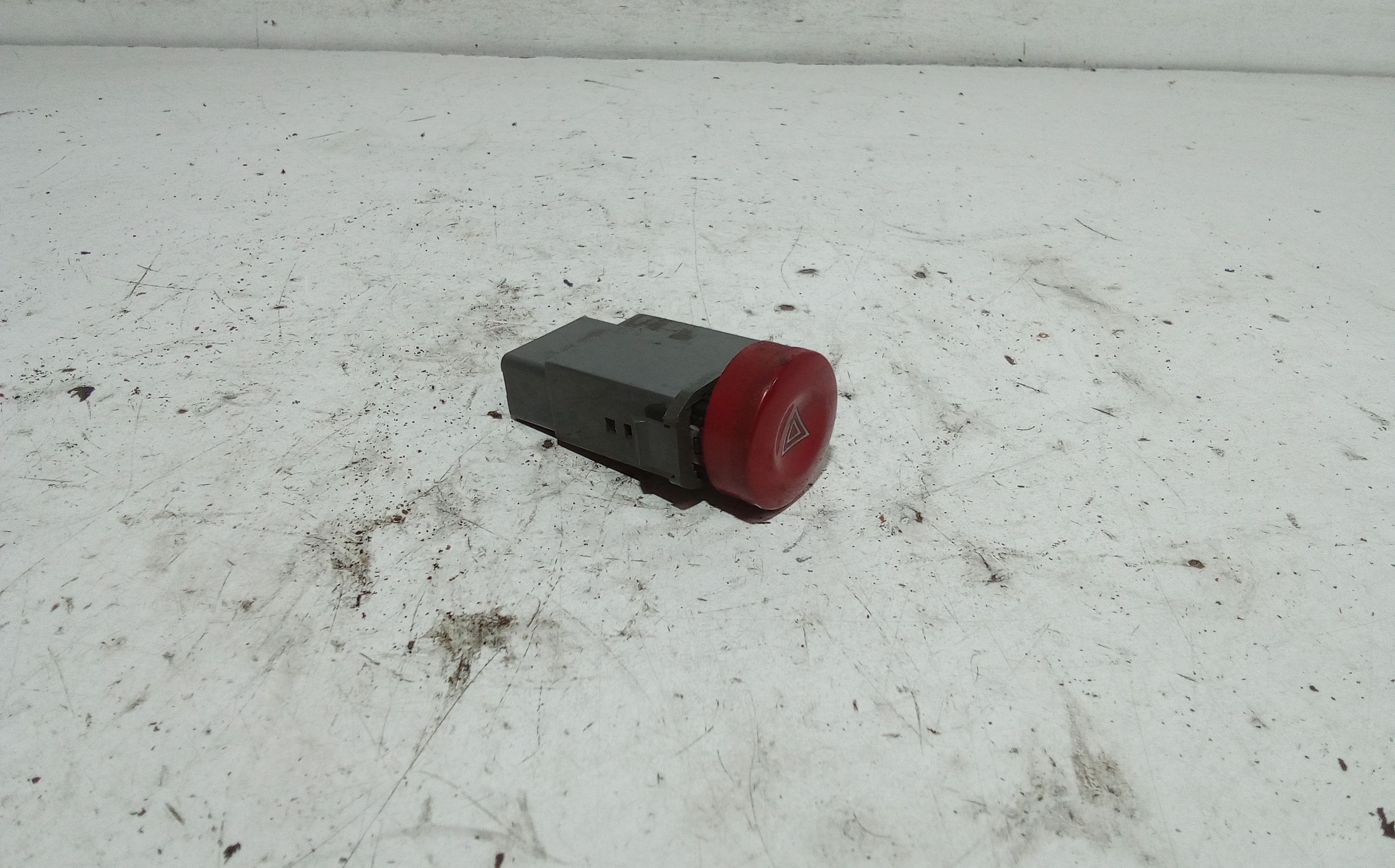 Pulsante luci di emergenza CHEVROLET Matiz 3 Serie