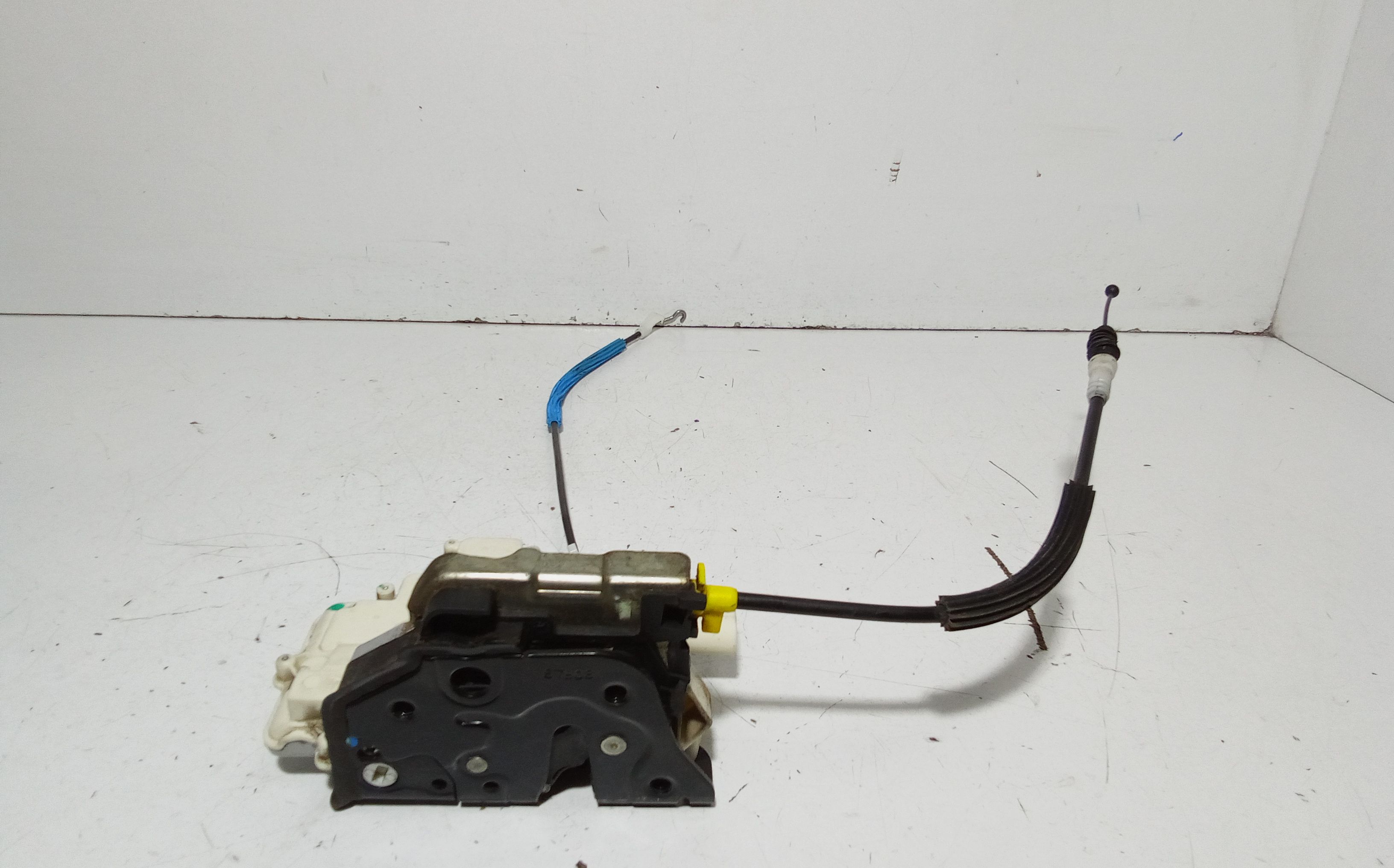 Serratura Anteriore Destra AUDI A4 Avant (8K5) (08>15)