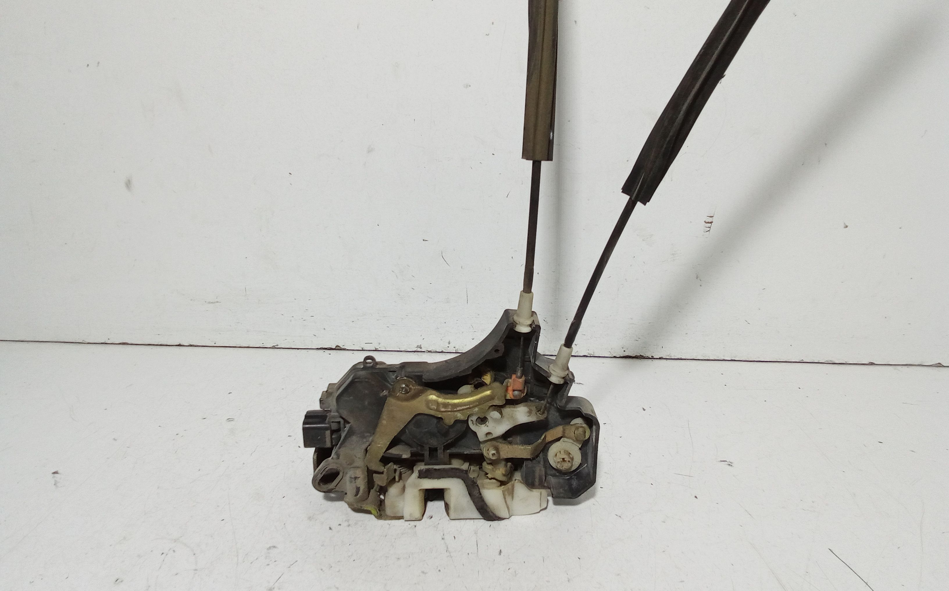 Serratura Anteriore Destra MITSUBISHI Colt Serie 5P (Z) (06>12)