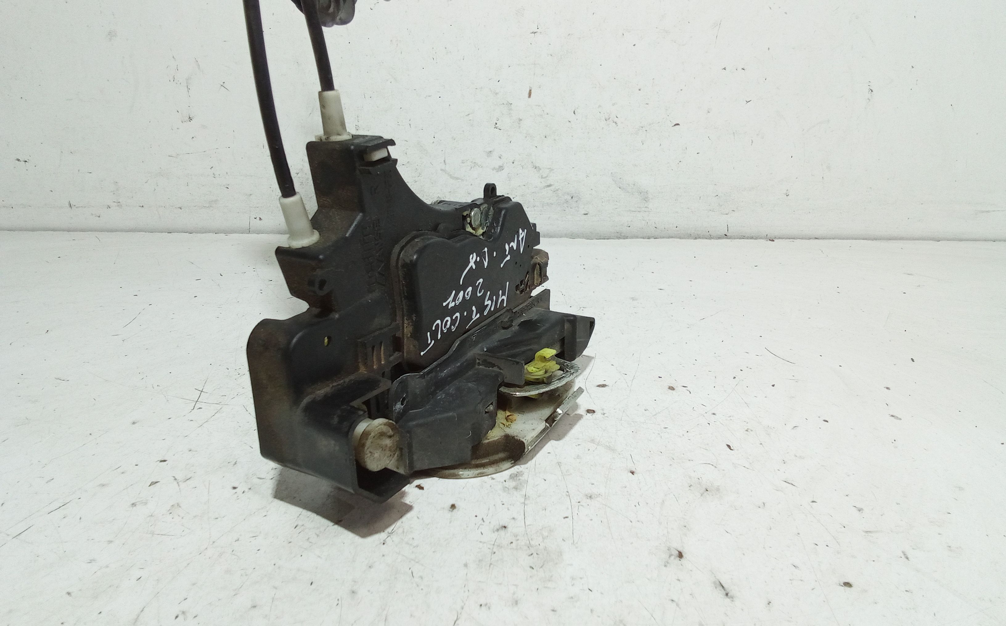 Serratura Anteriore Destra MITSUBISHI Colt Serie 5P (Z) (06>12)