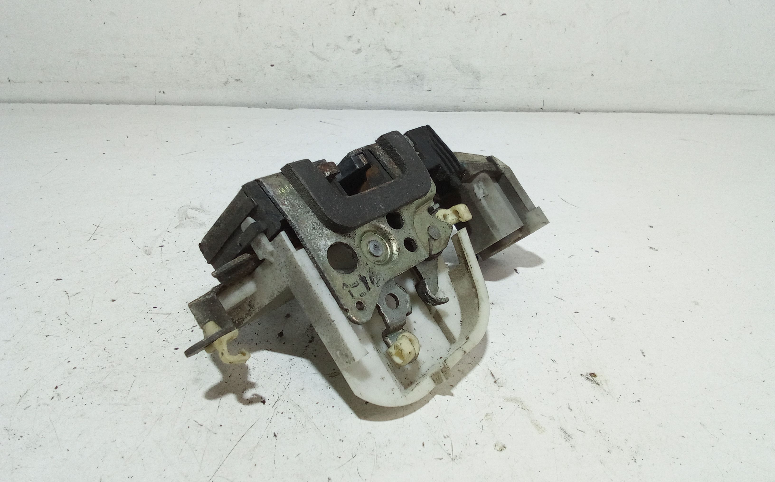 Serratura Anteriore Destra FIAT Punto Berlina 5P 3 Serie