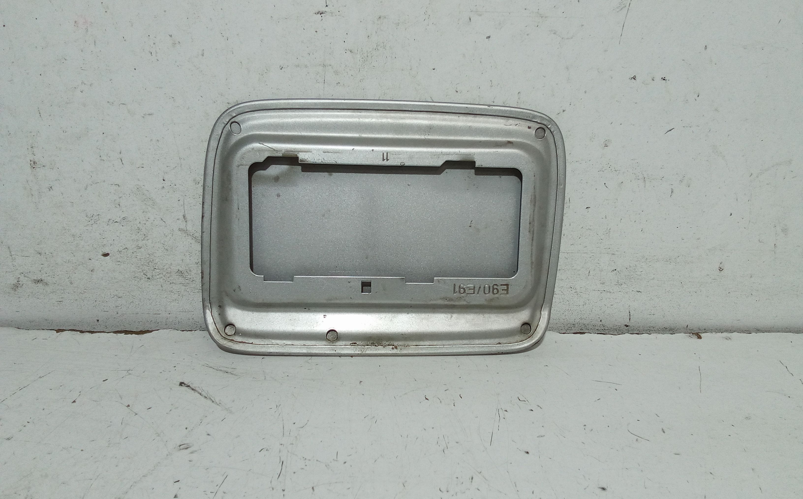 Sportellino Carburante BMW Serie 3 E90 Berlina