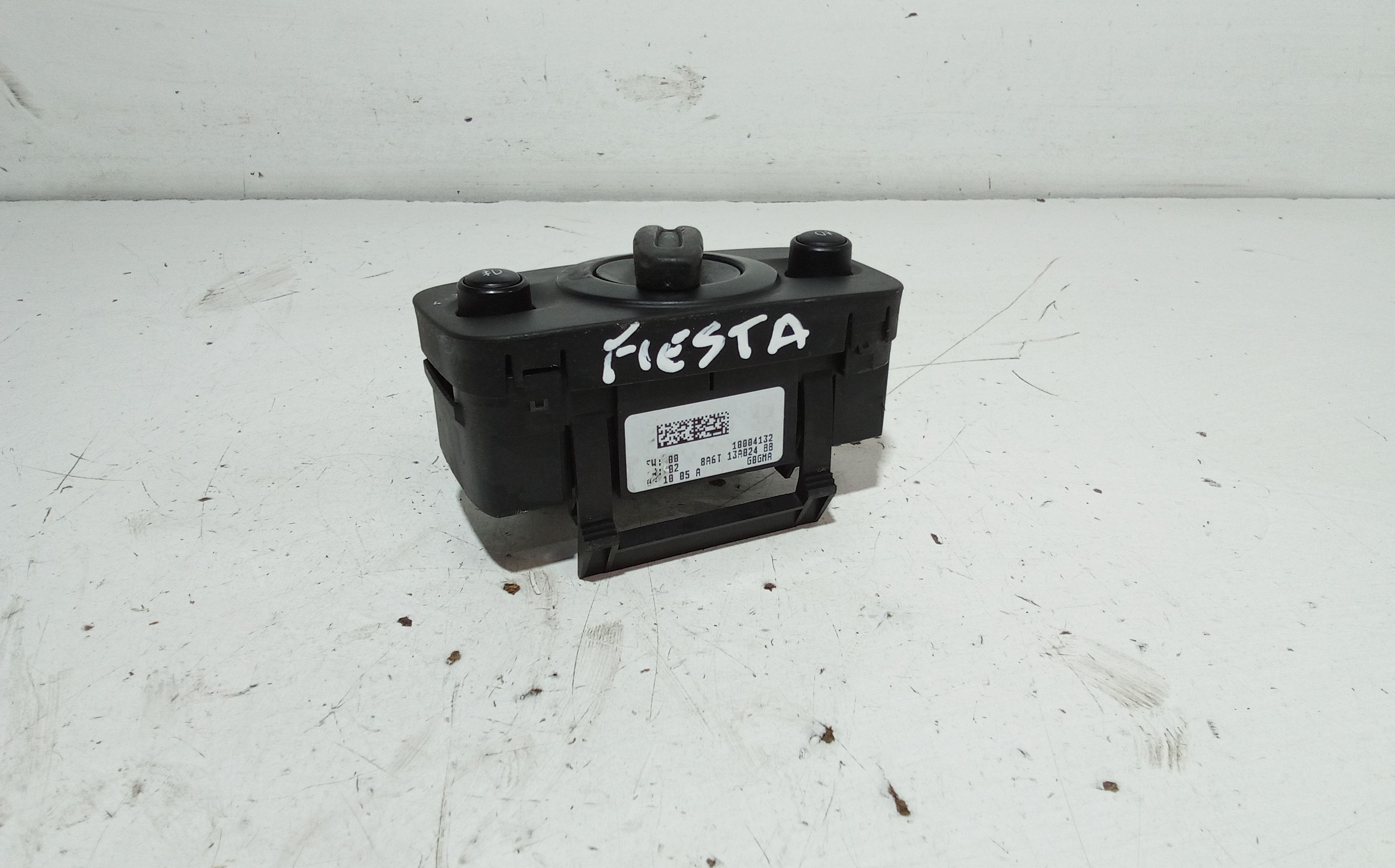 Interruttore comando luci FORD Fiesta 6 Serie