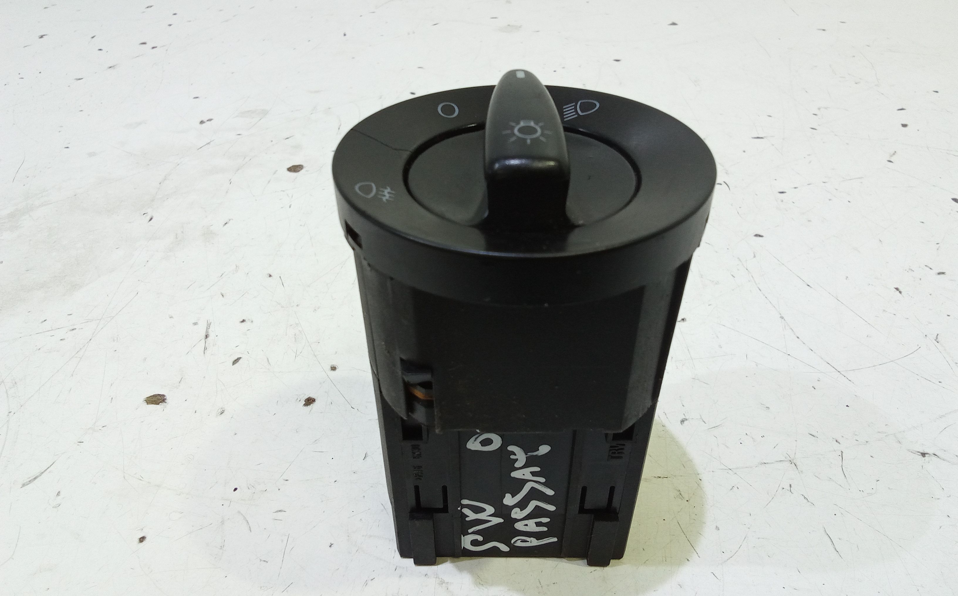 Interruttore comando luci VOLKSWAGEN Passat Variant 3 Serie