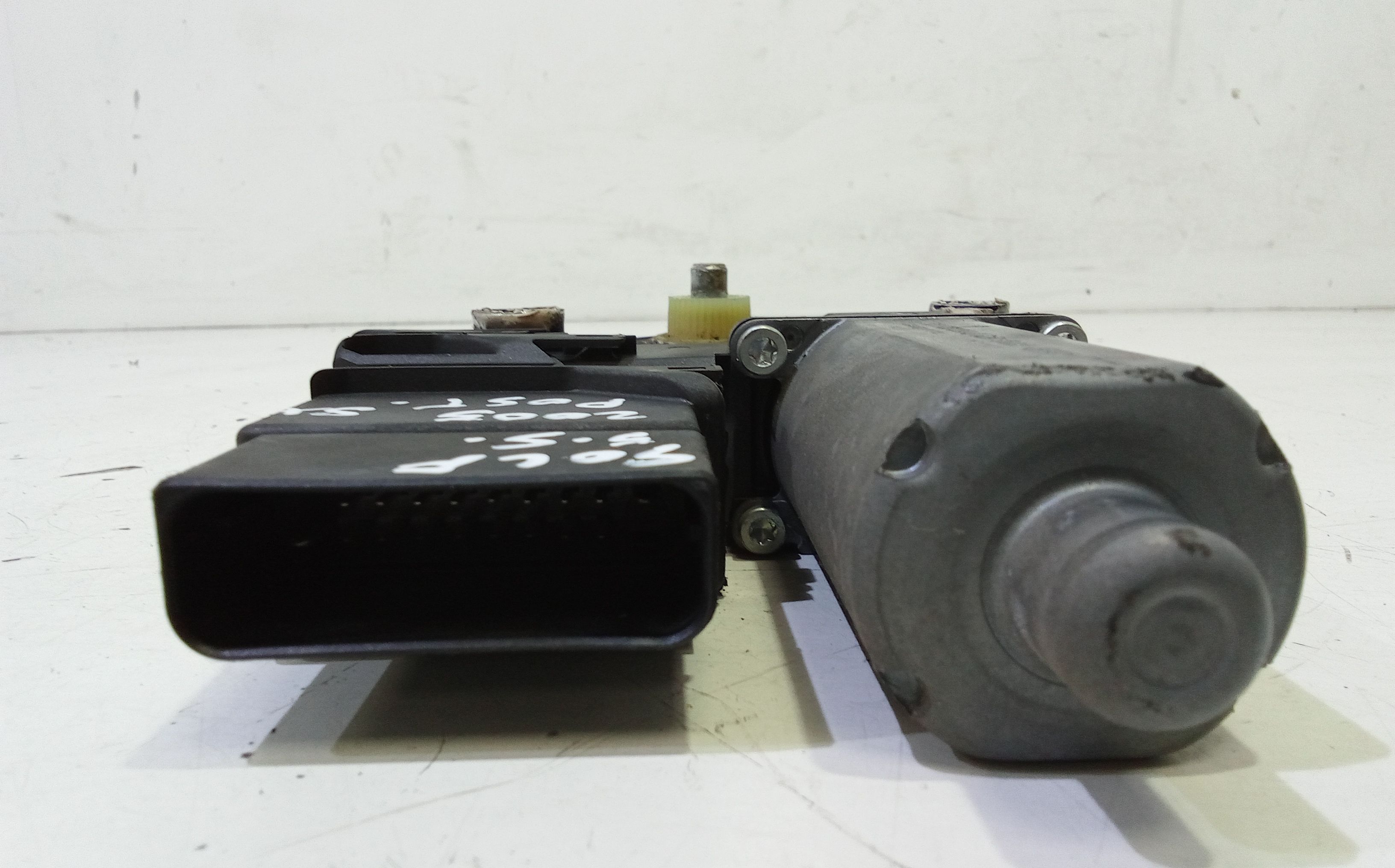 Motorino Alzavetro posteriore Sinistro VOLKSWAGEN Golf 5 Berlina (03>08)