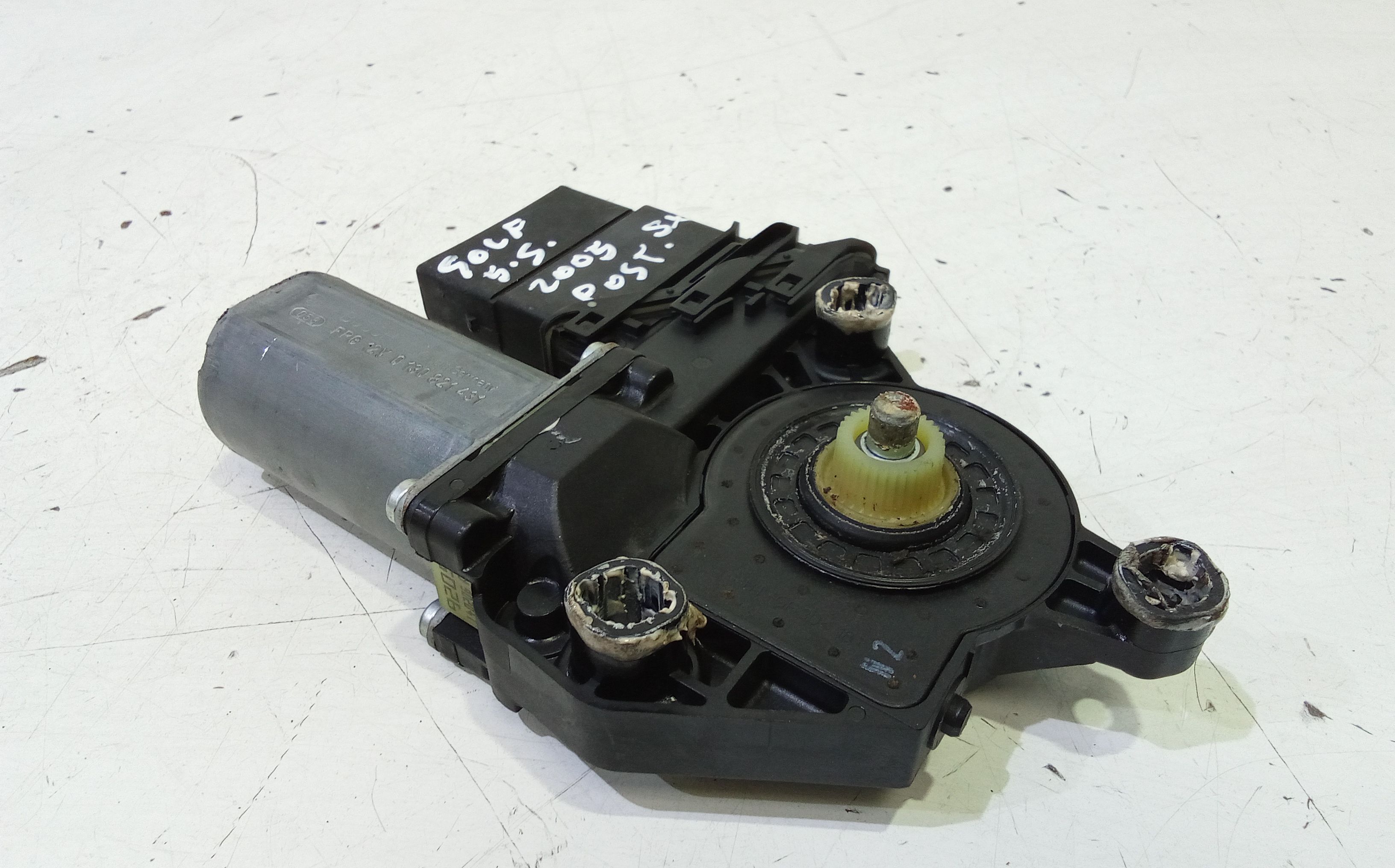 Motorino Alzavetro posteriore Sinistro VOLKSWAGEN Golf 5 Berlina (03>08)