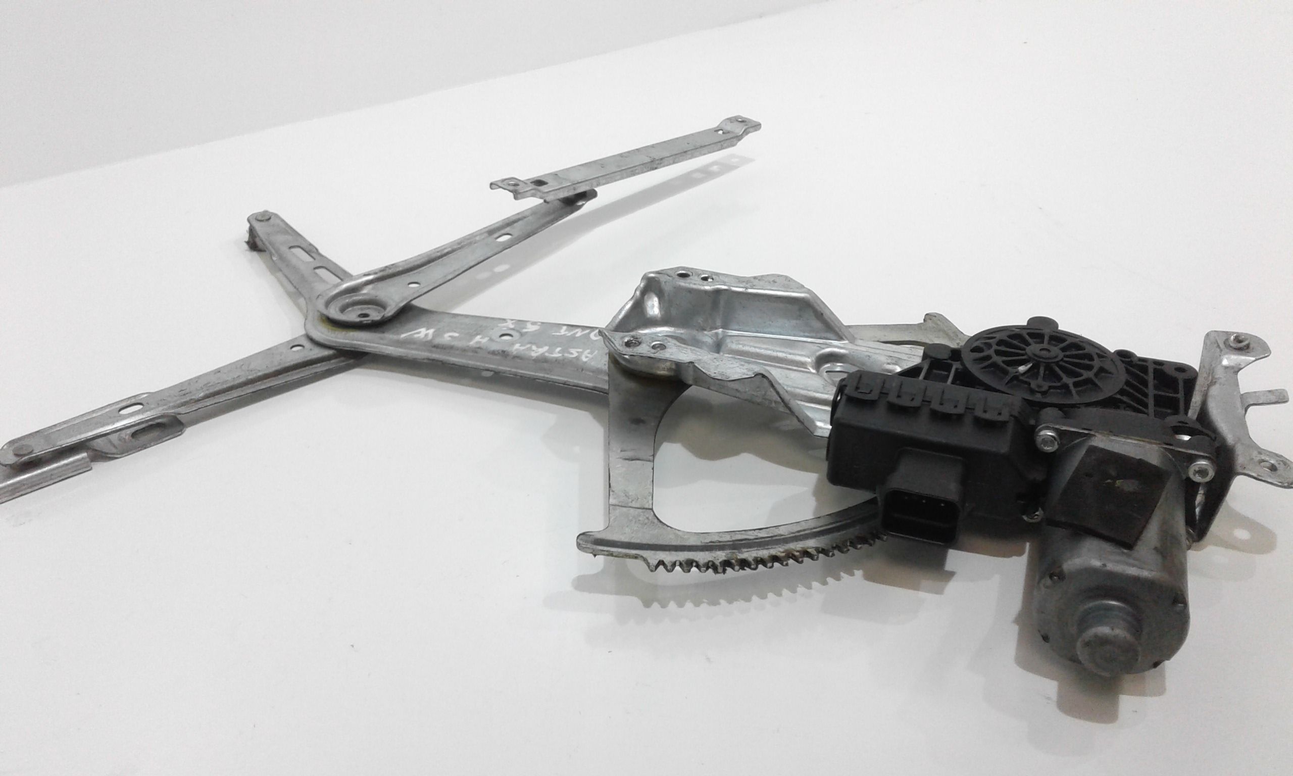 Cremagliera anteriore sinistra Guida OPEL Astra H Berlina