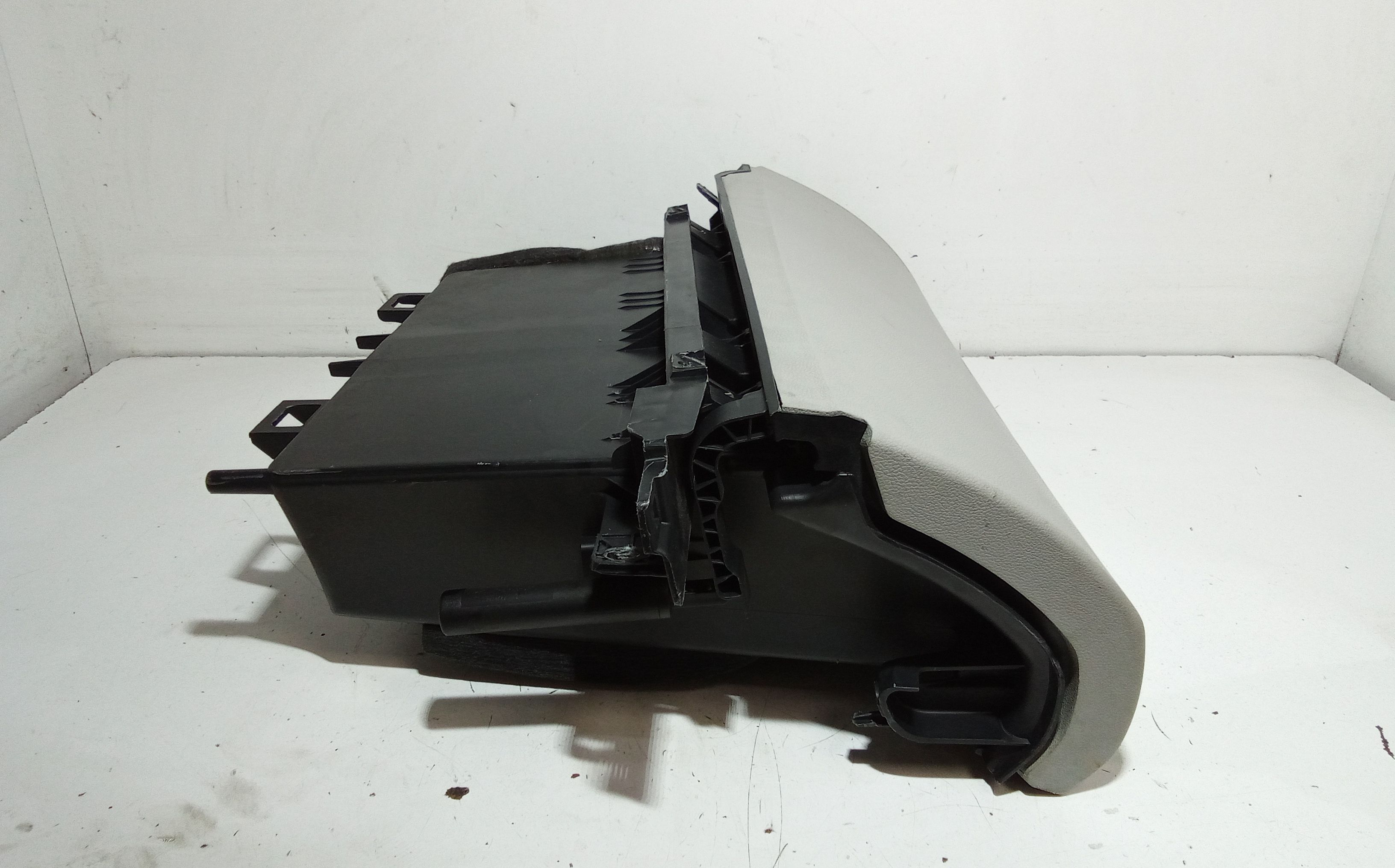 Cassetto porta oggetti MERCEDES Classe B W245 1 Serie