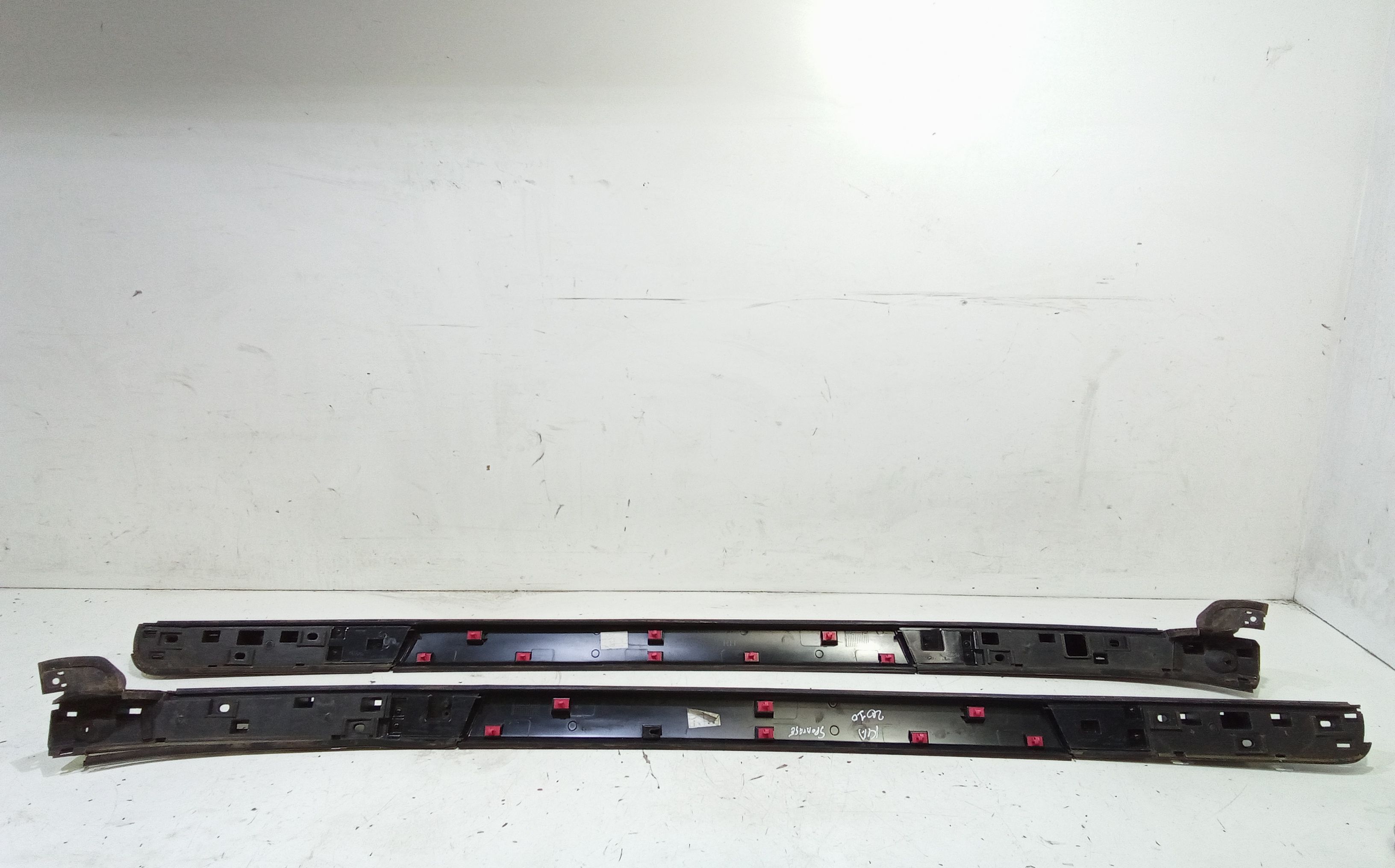 Barre Longitudinali tetto KIA Sportage Serie (04>10)