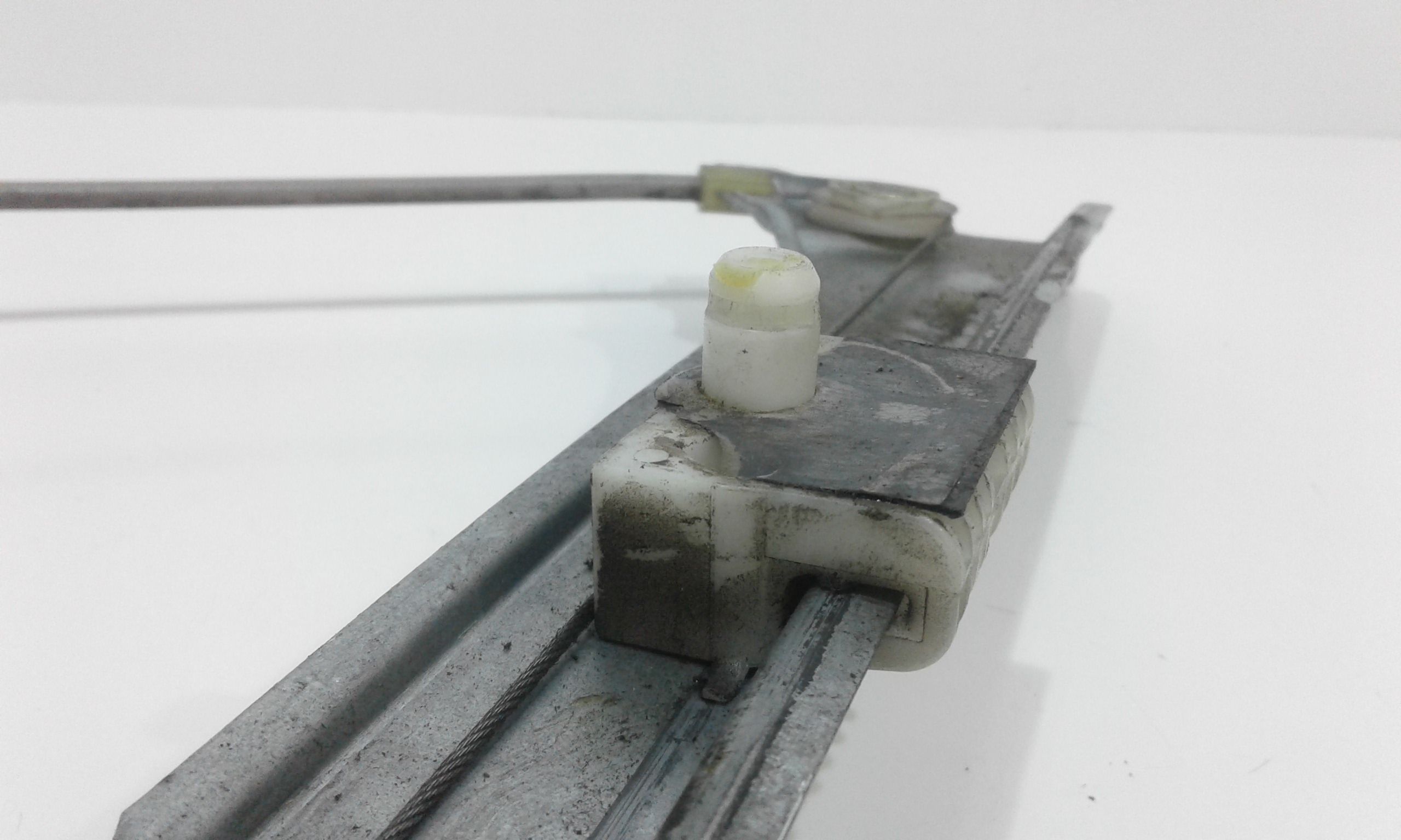 Cremagliera anteriore sinistra Guida RENAULT Clio Serie (04>08)