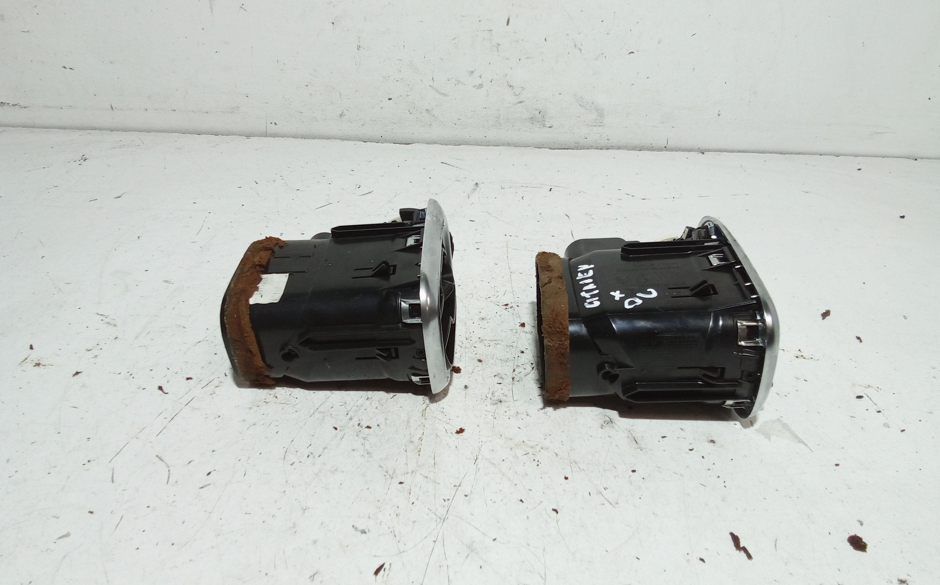 Bocchetta aria cruscotto lato passeggero CITROEN C3 Picasso (08>)